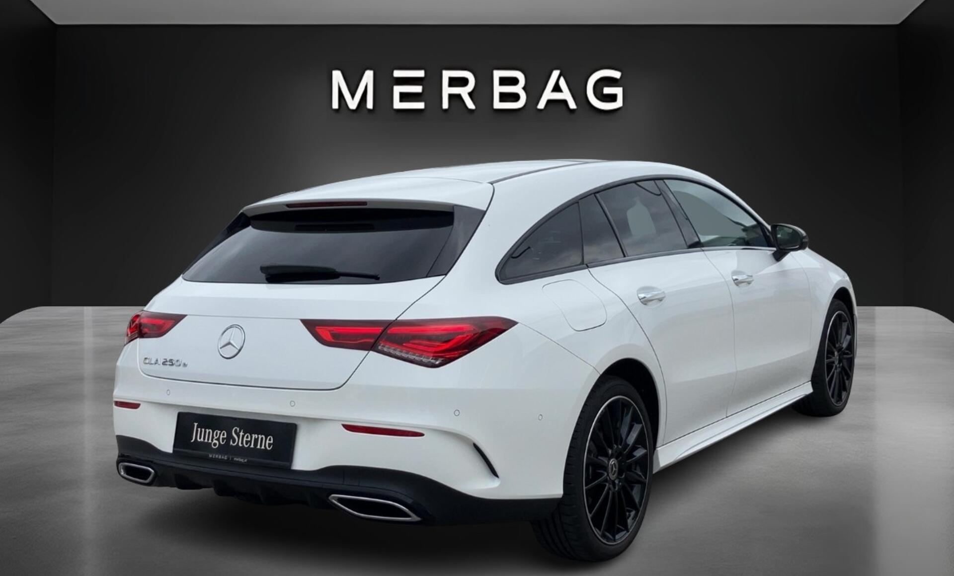 Mercedes-Benz - CLA 250 e Shooting Brake