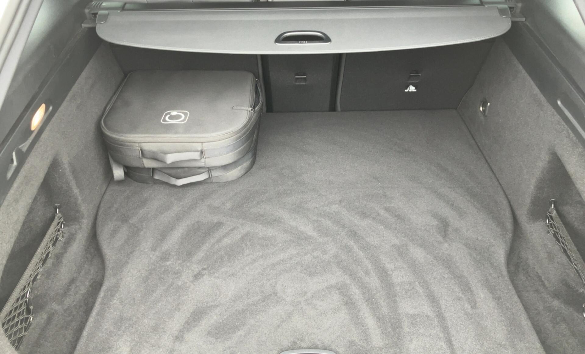 Mercedes-Benz - CLA 250 e Shooting Brake