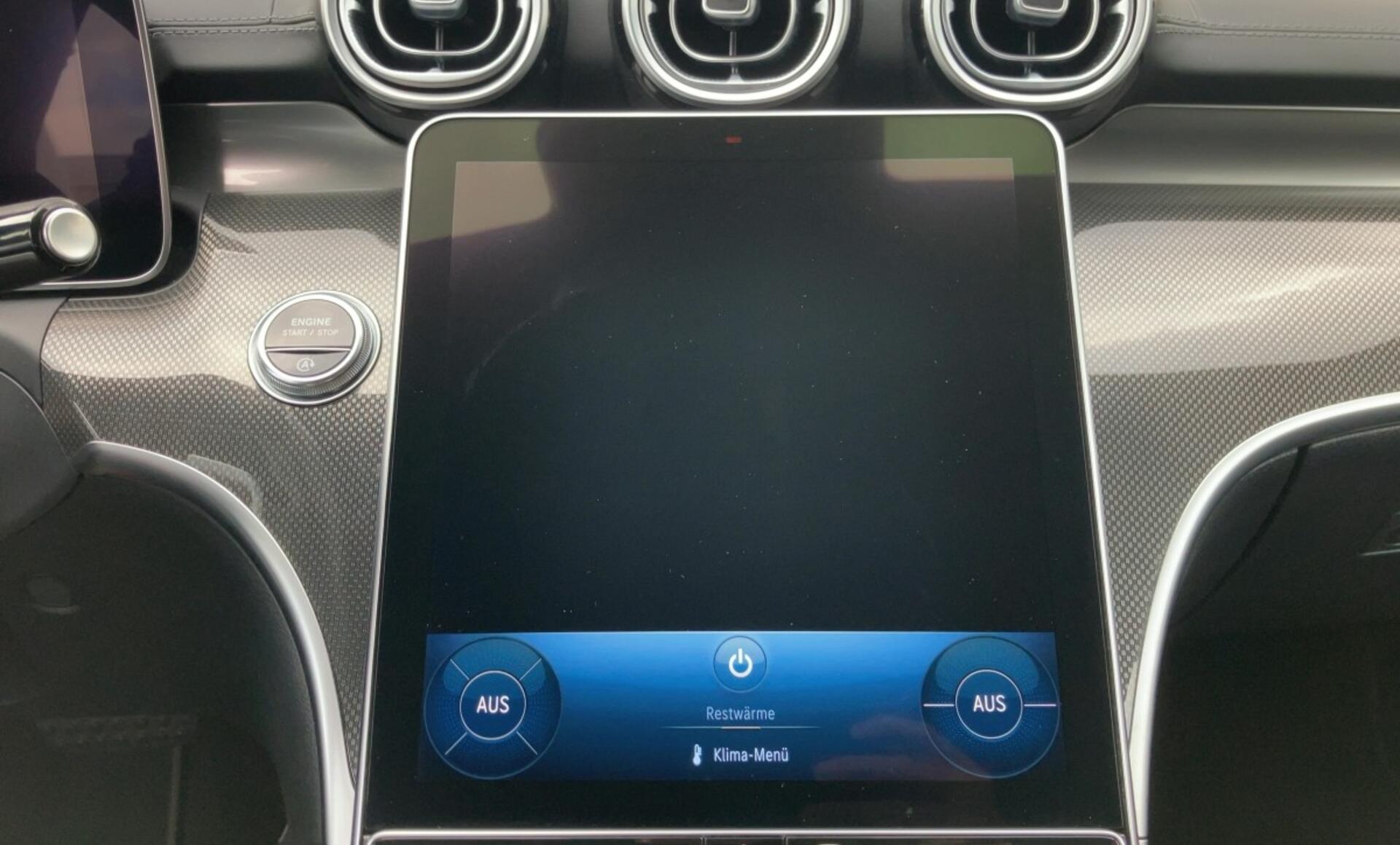 Mercedes-Benz - C 220 d T-Modell AMG Line