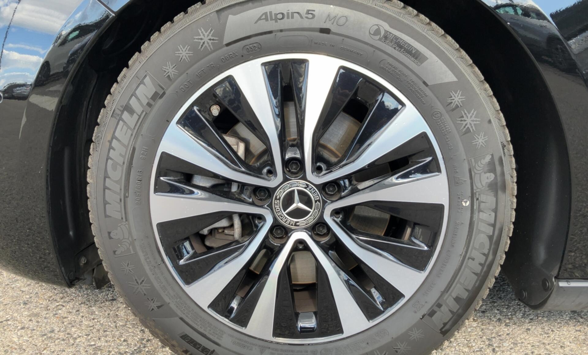 Mercedes-Benz - B 180 d Österreich-Edition Facelift