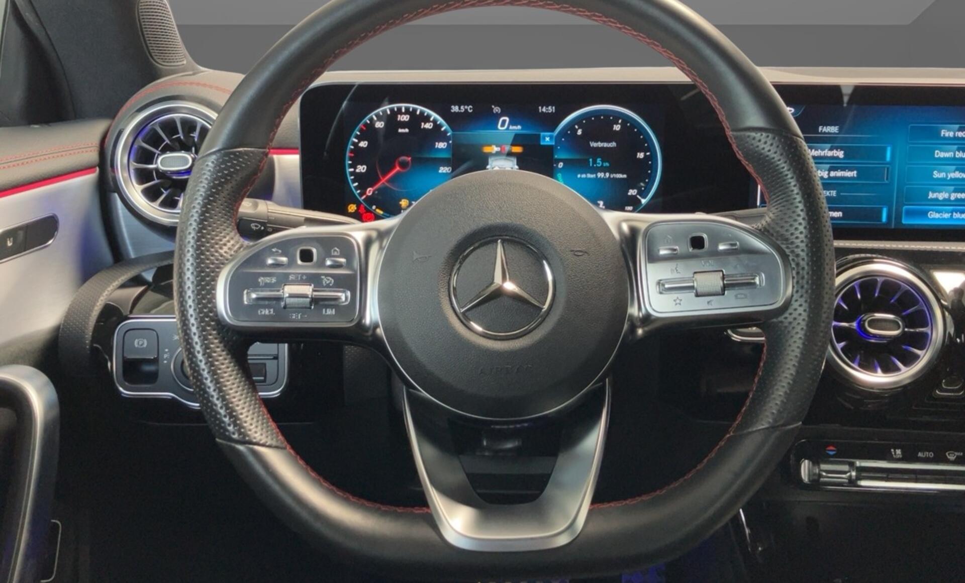 Mercedes-Benz - CLA 180 d Coupé AMG Line