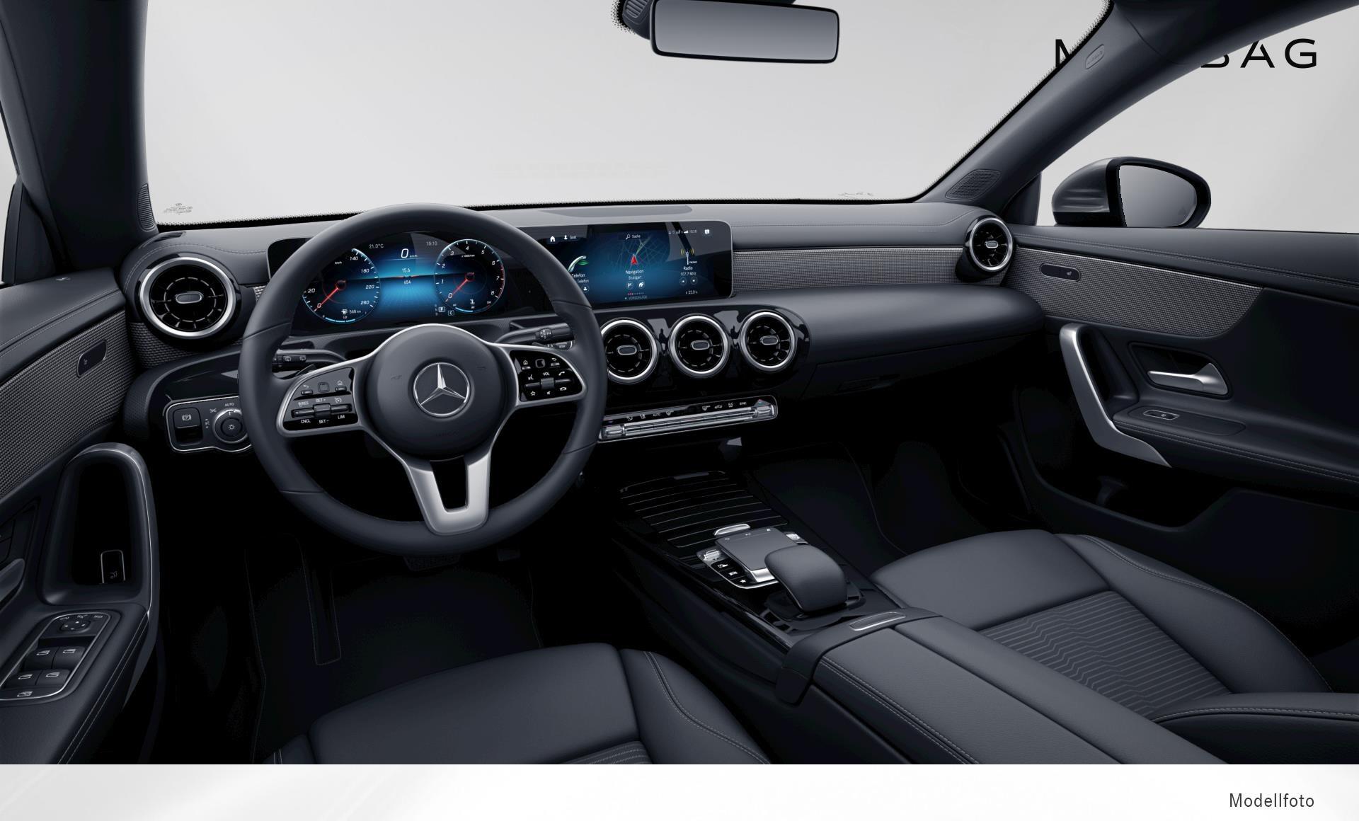Mercedes-Benz - CLA 200 Shooting Brake