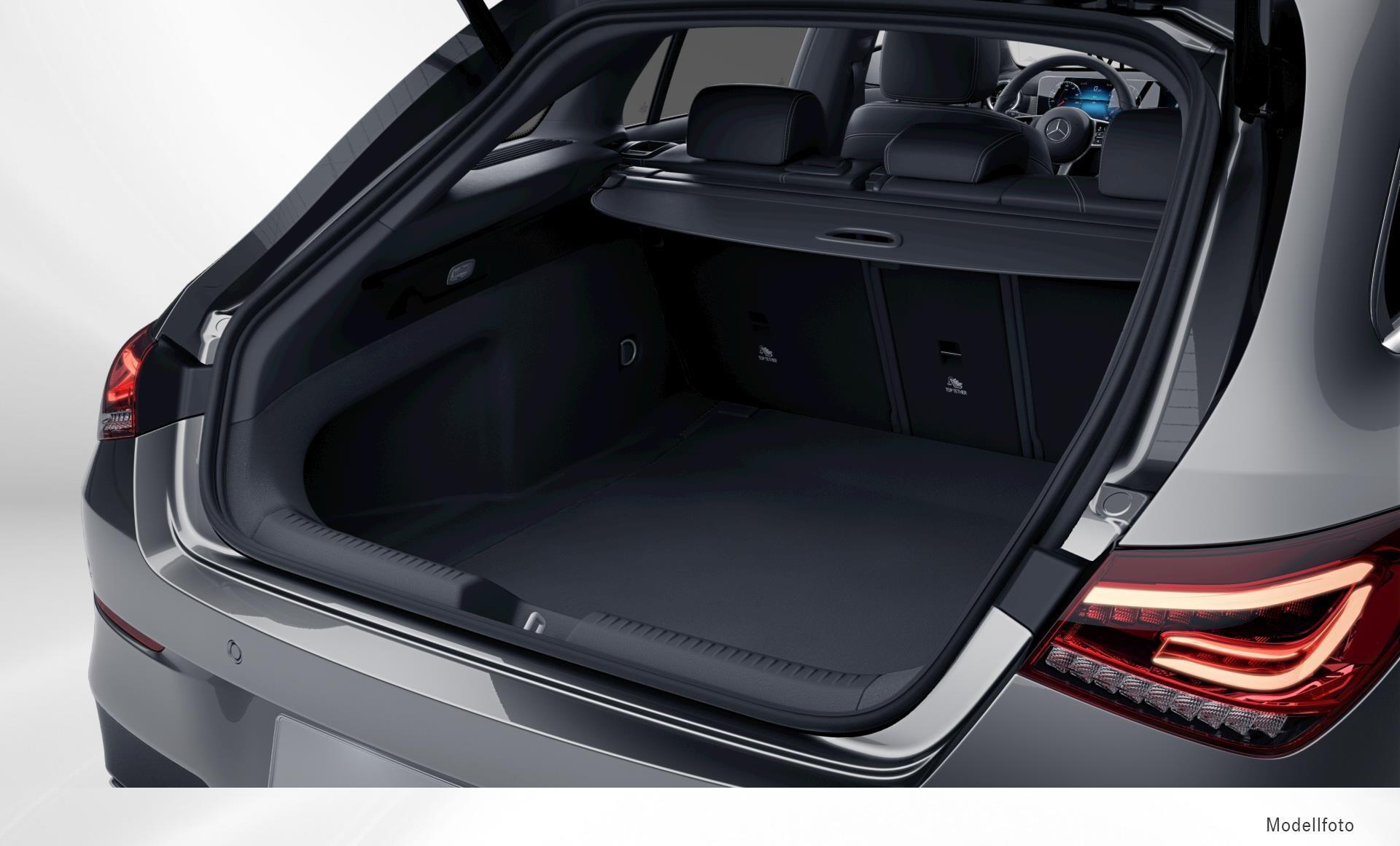 Mercedes-Benz - CLA 200 Shooting Brake