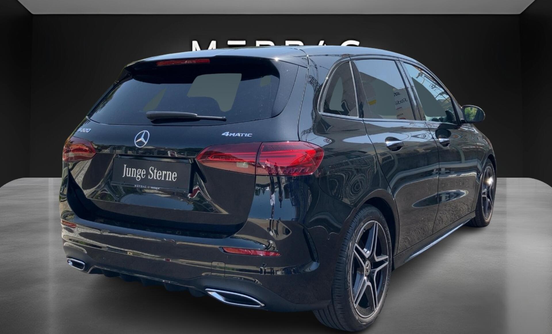Mercedes-Benz - B 220 4MATIC AMG Line