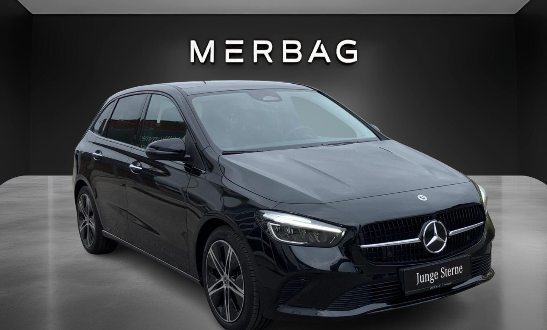 Mercedes-Benz - B 220 4MATIC