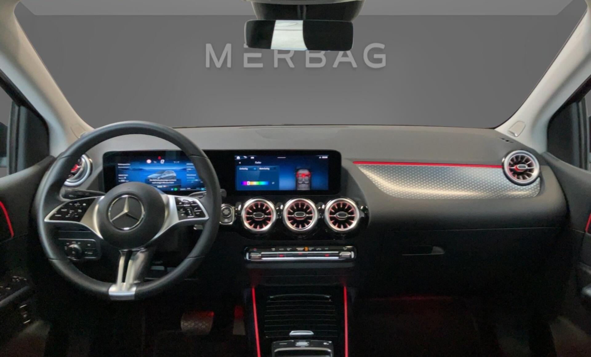 Mercedes-Benz - B 220 4MATIC