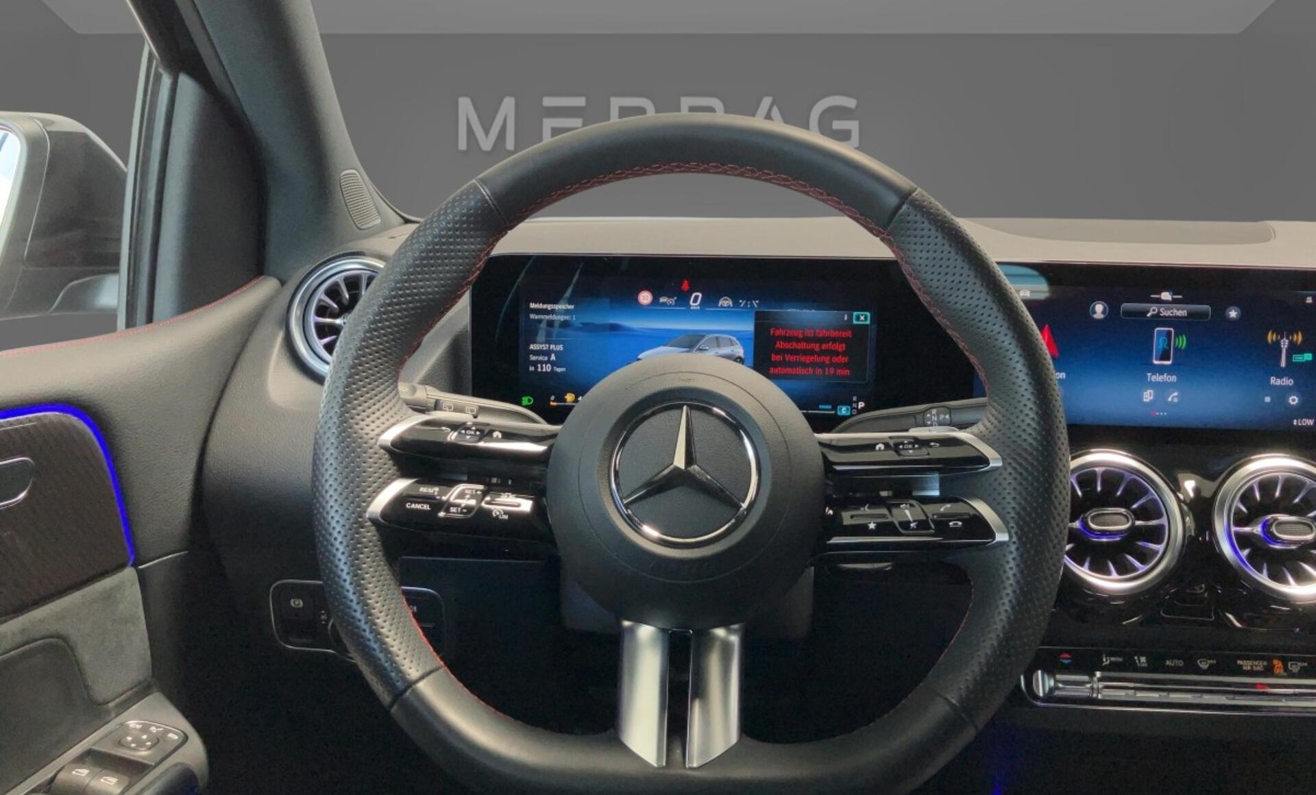 Mercedes-Benz - B 220 4MATIC Österreich-Edition