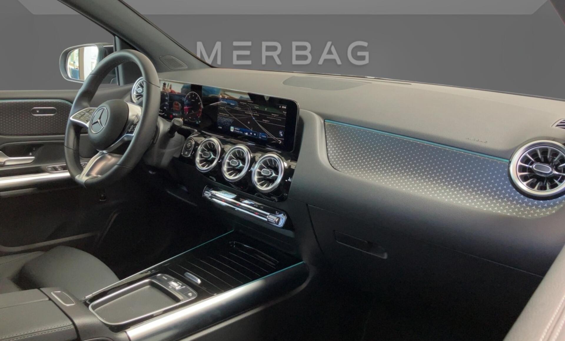 Mercedes-Benz - B 220 4MATIC Österreich-Edition