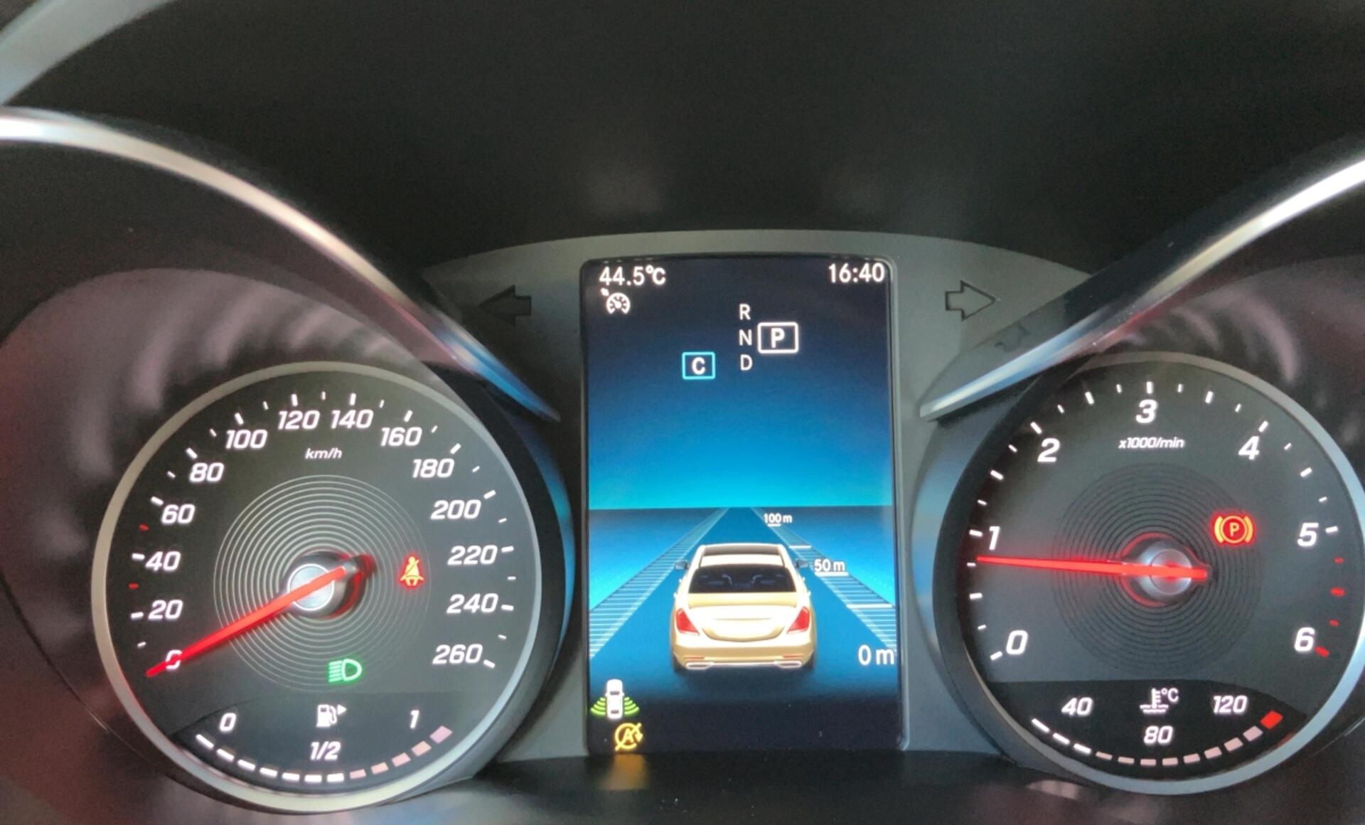 Mercedes-Benz - C 220 d Coupé AMG Line
