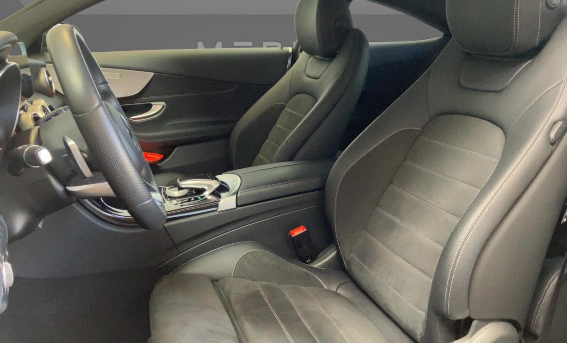 Mercedes-Benz - C 220 d Coupé AMG Line