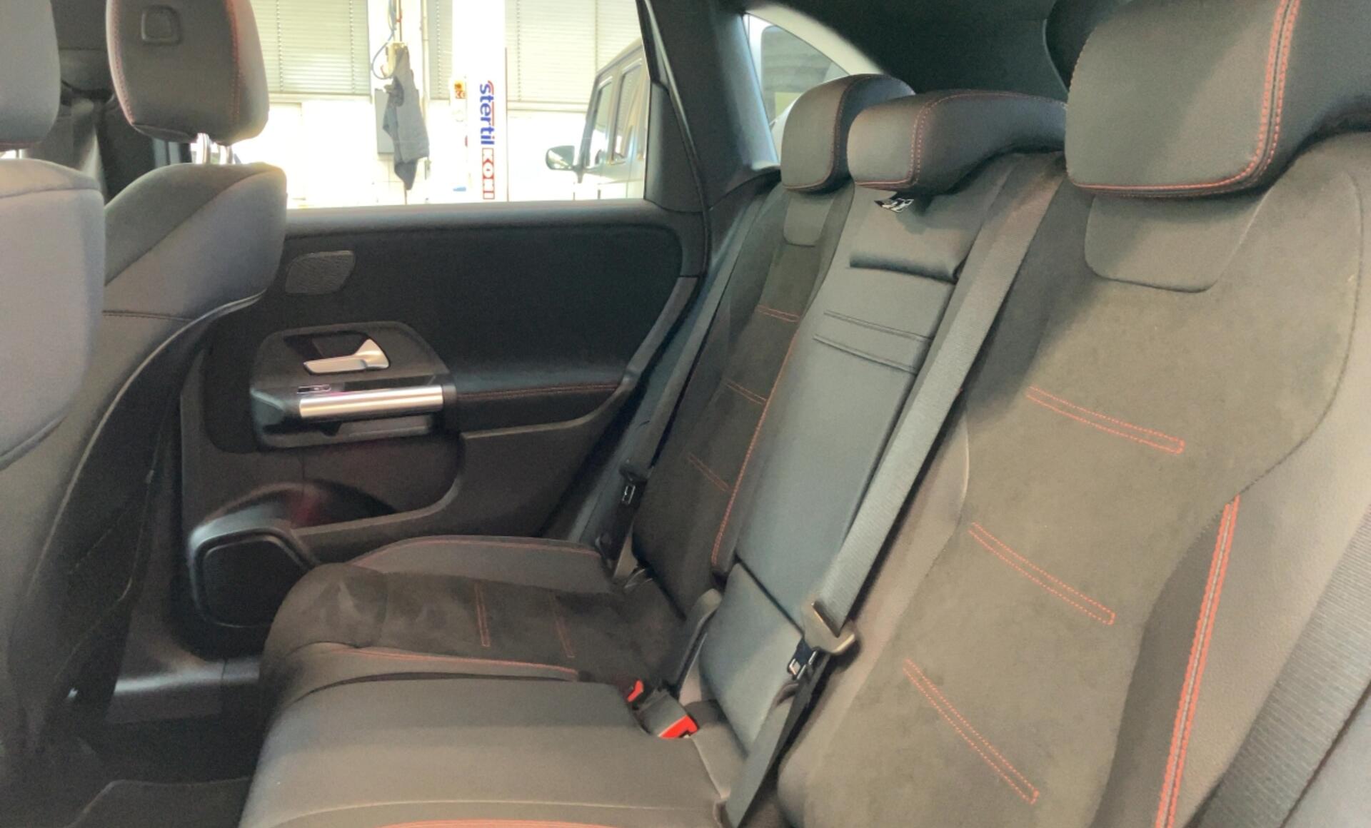 Mercedes-Benz - B 180 d Österreich-Edition