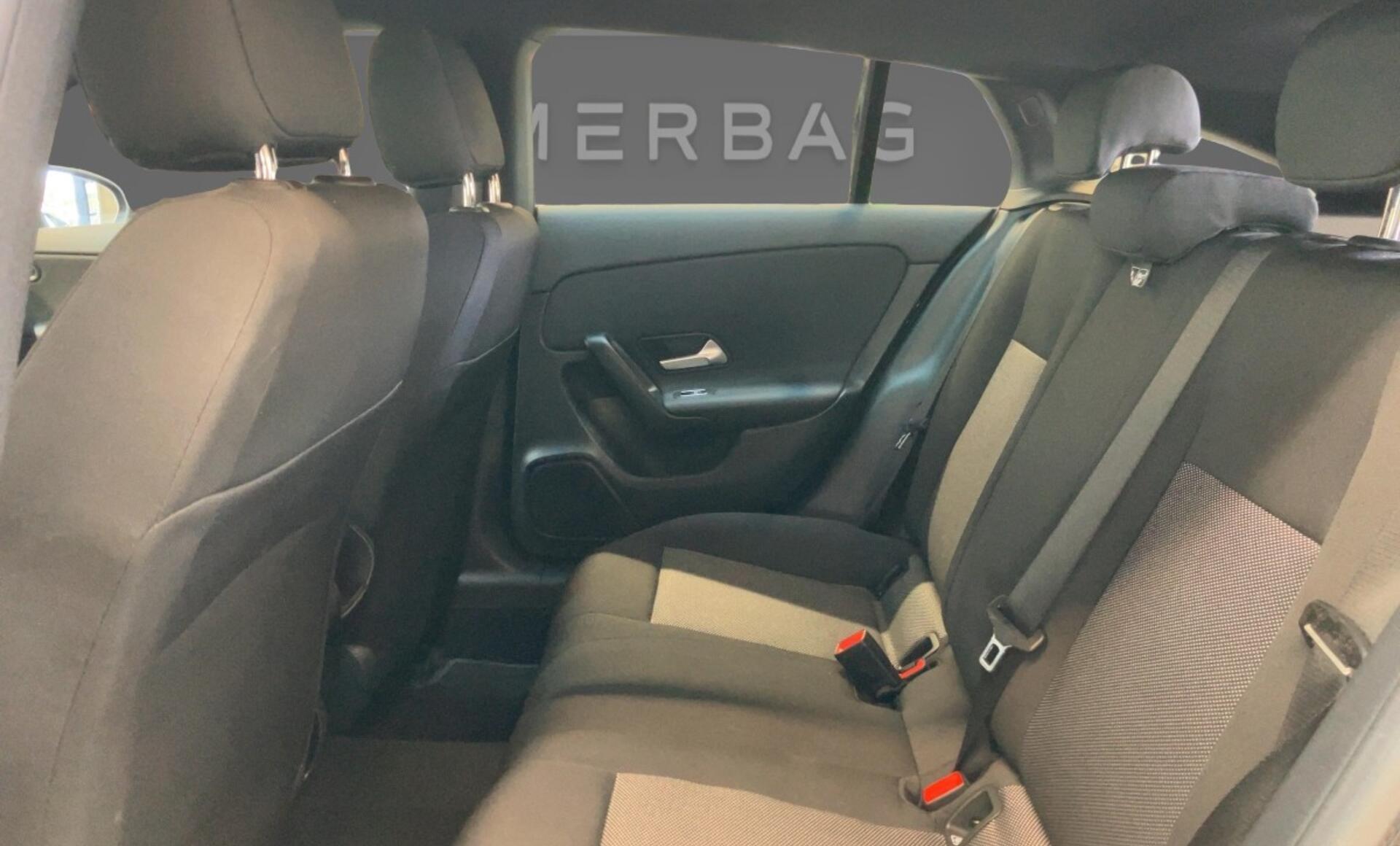 Mercedes-Benz - CLA 180 d Shooting Brake