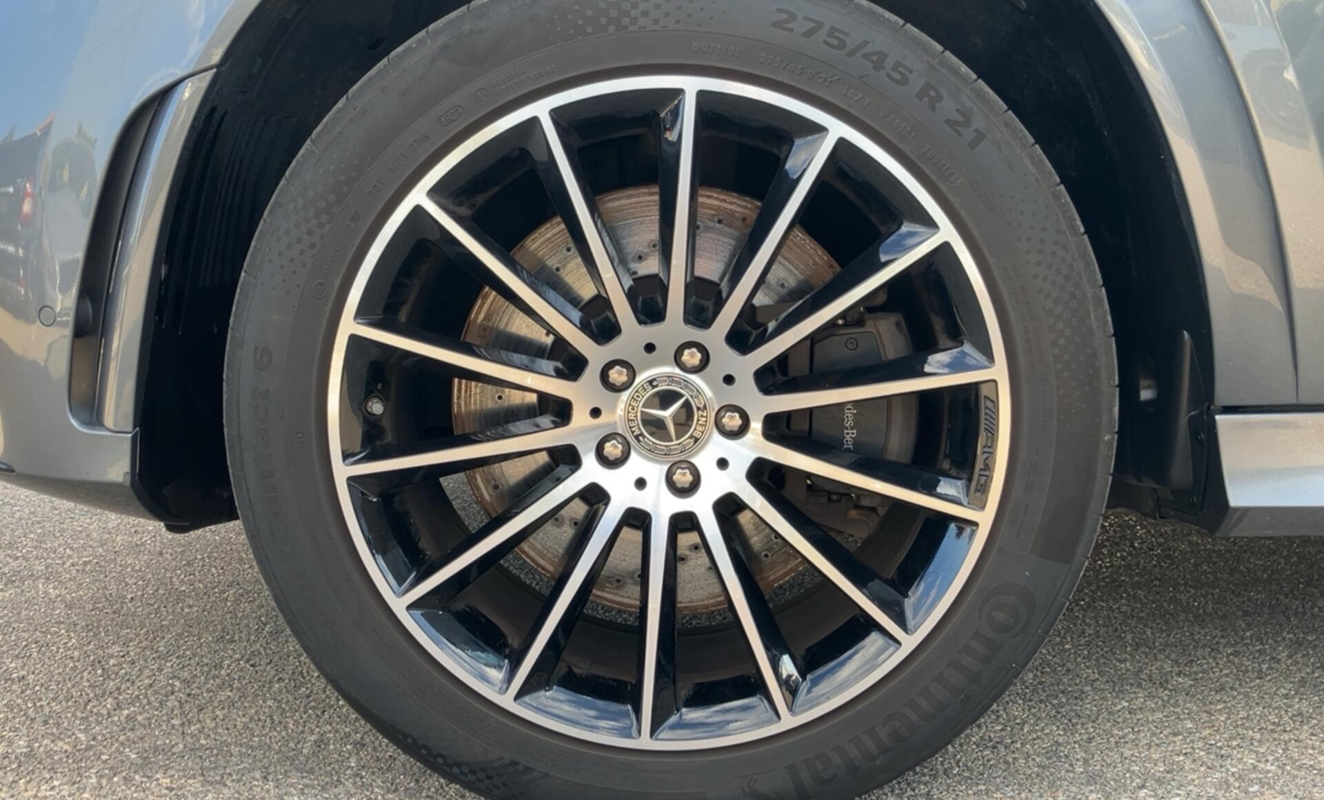 Mercedes-Benz - GLE 350 de 4MATIC AMG Line