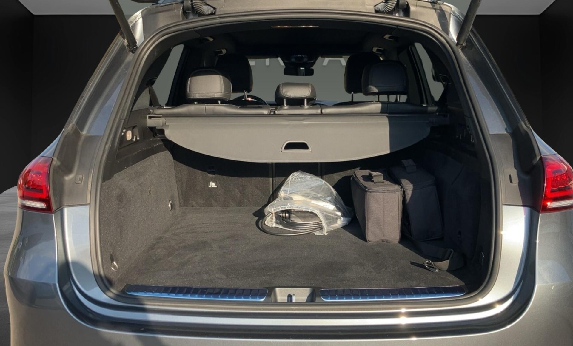 Mercedes-Benz - GLE 350 de 4MATIC AMG Line