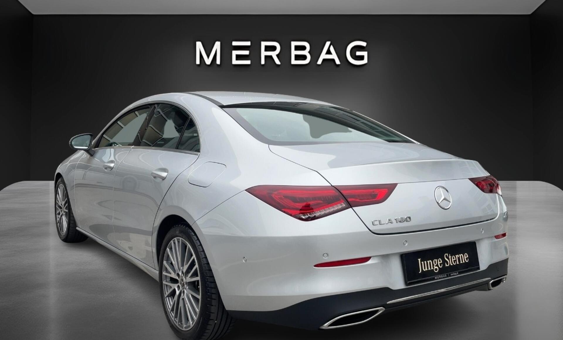 Mercedes-Benz - CLA 180 Coupé