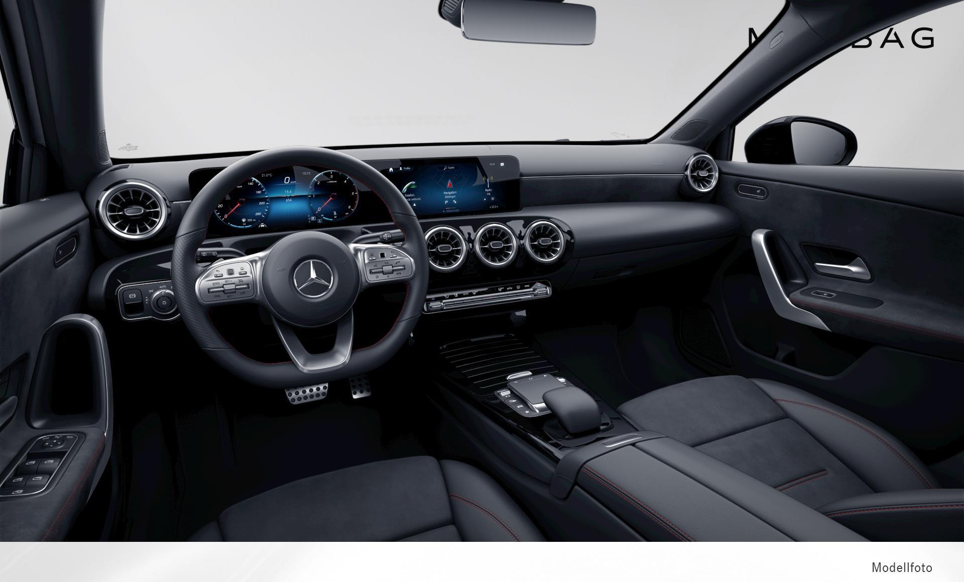 Mercedes-Benz - A 180 d AMG Line