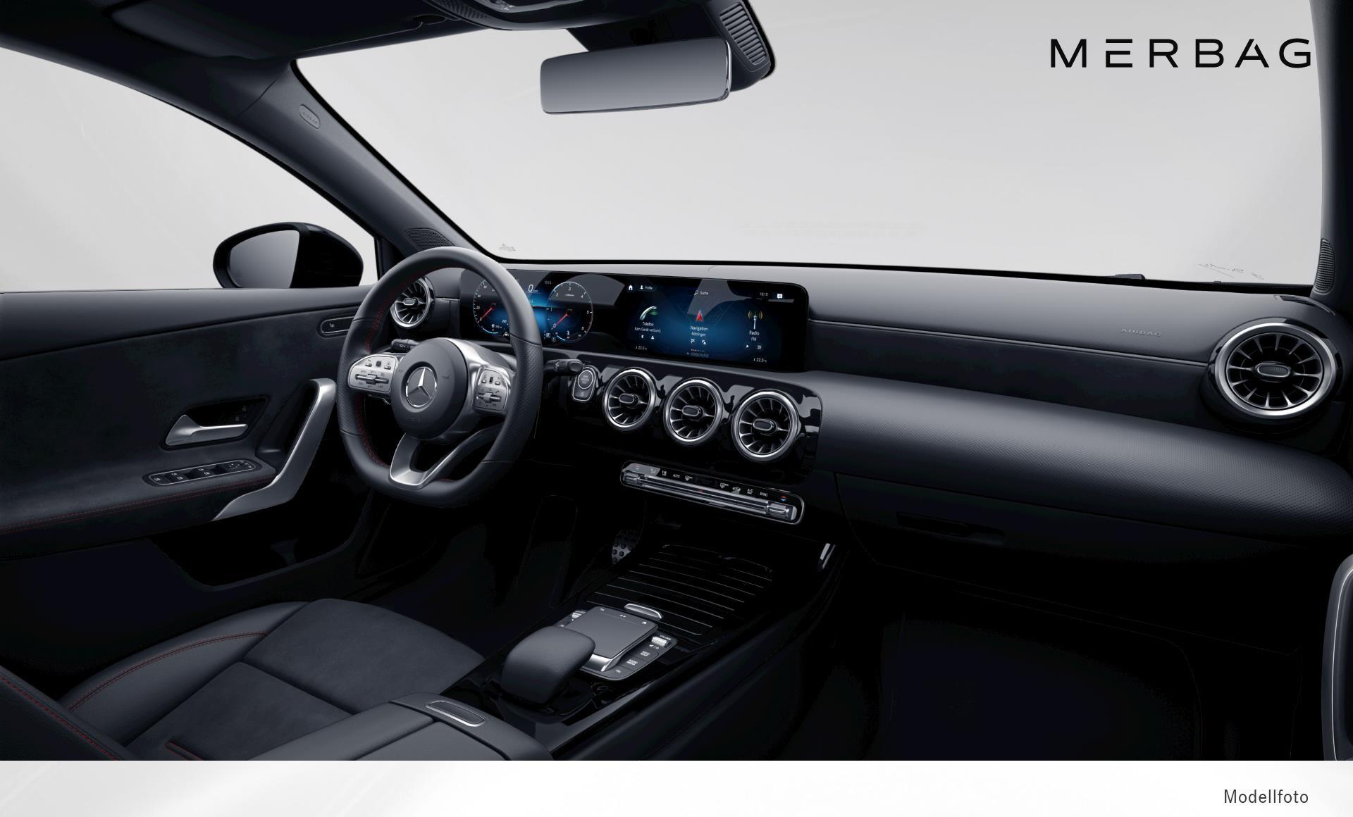 Mercedes-Benz - A 180 d AMG Line