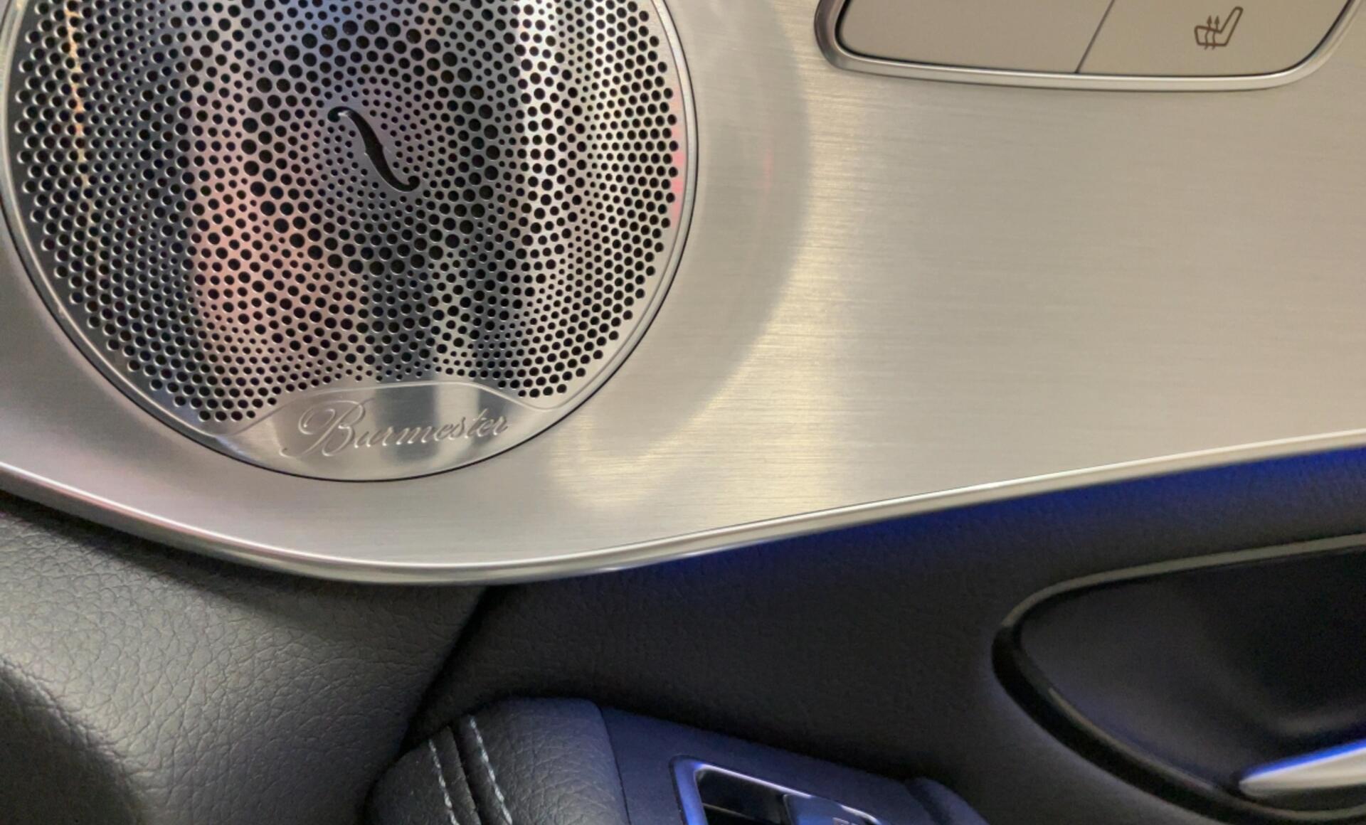 Mercedes-Benz - GLC 300 e 4MATIC