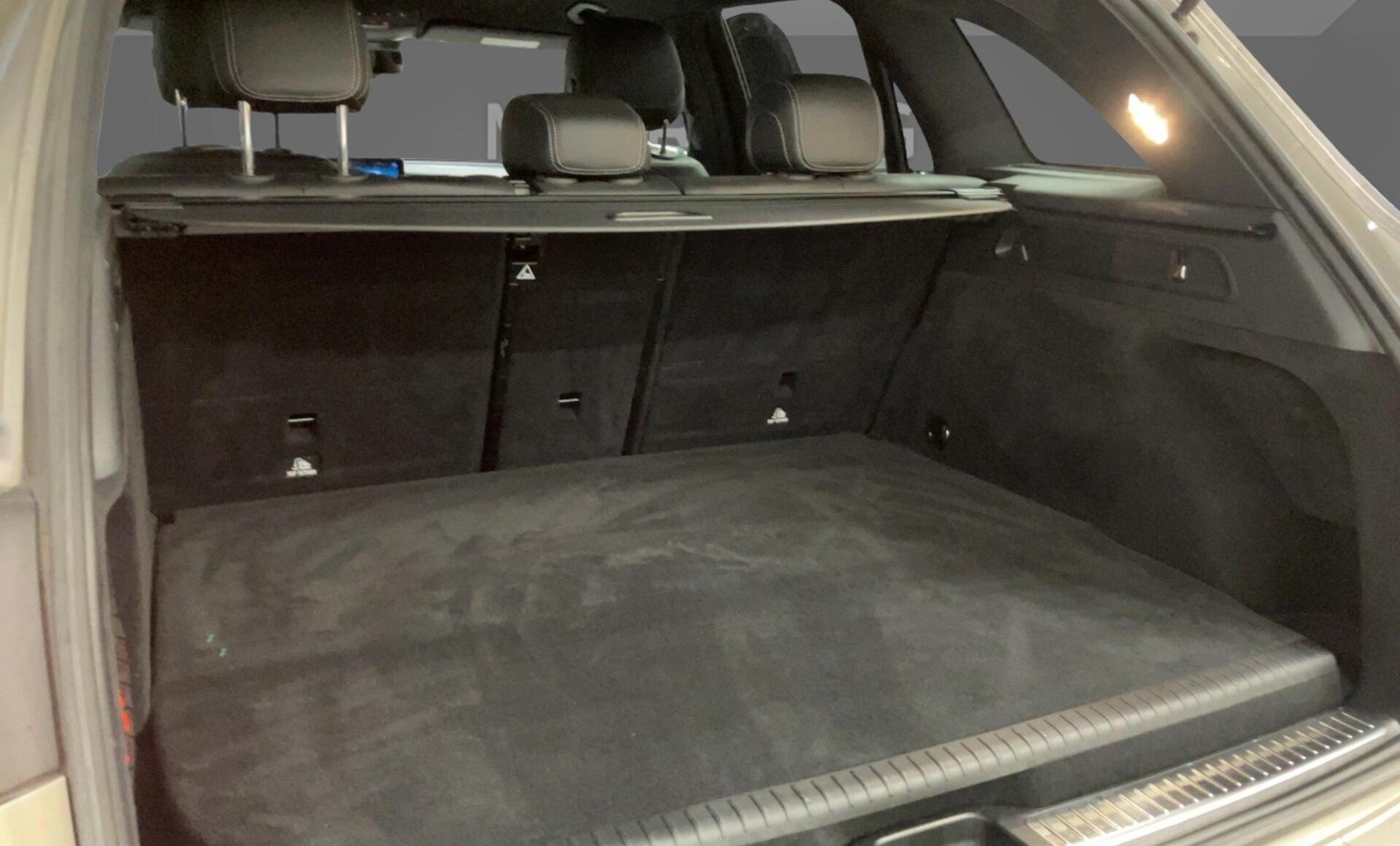 Mercedes-Benz - GLC 300 e 4MATIC