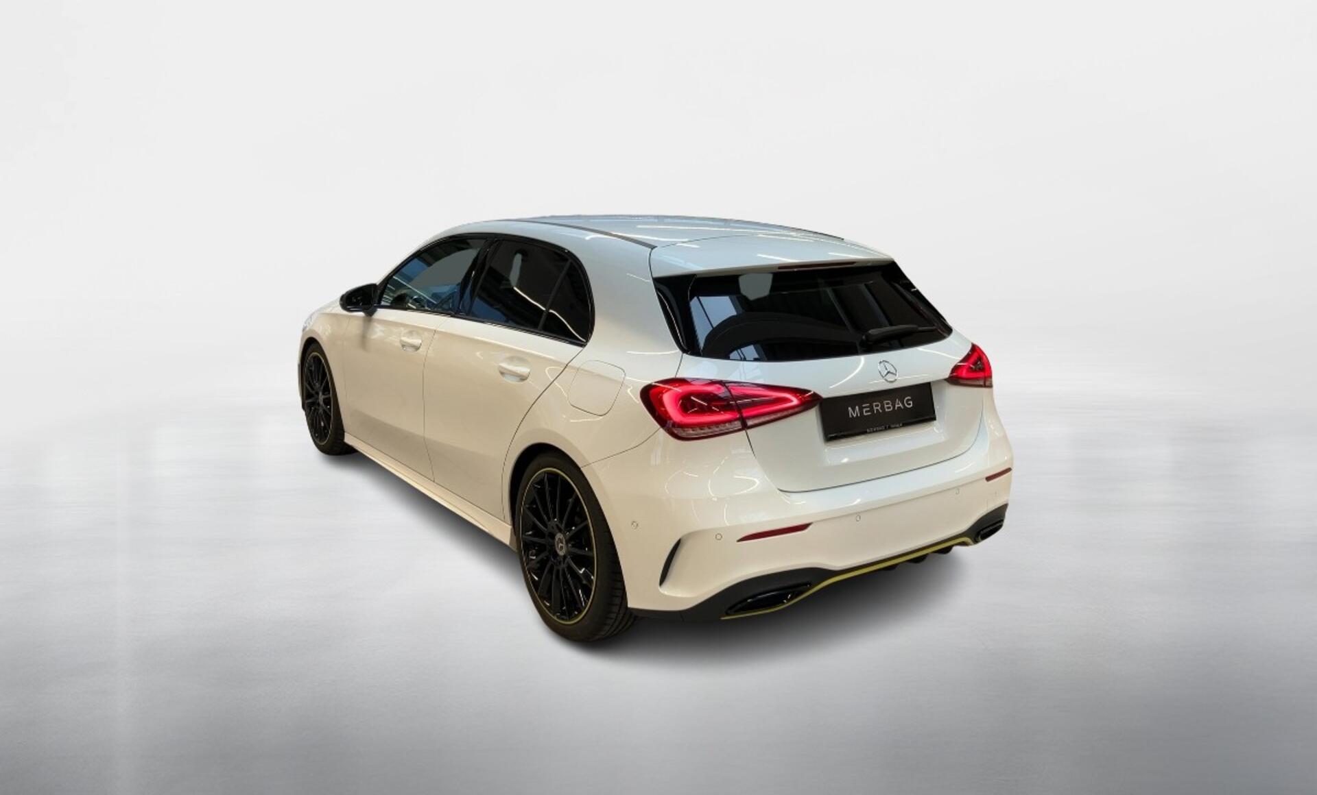 Mercedes-Benz - A 220 d