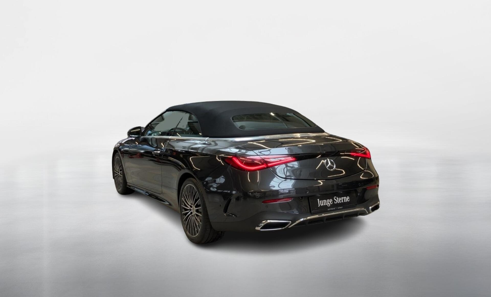 Mercedes-Benz - CLE 300 4MATIC Cabriolet