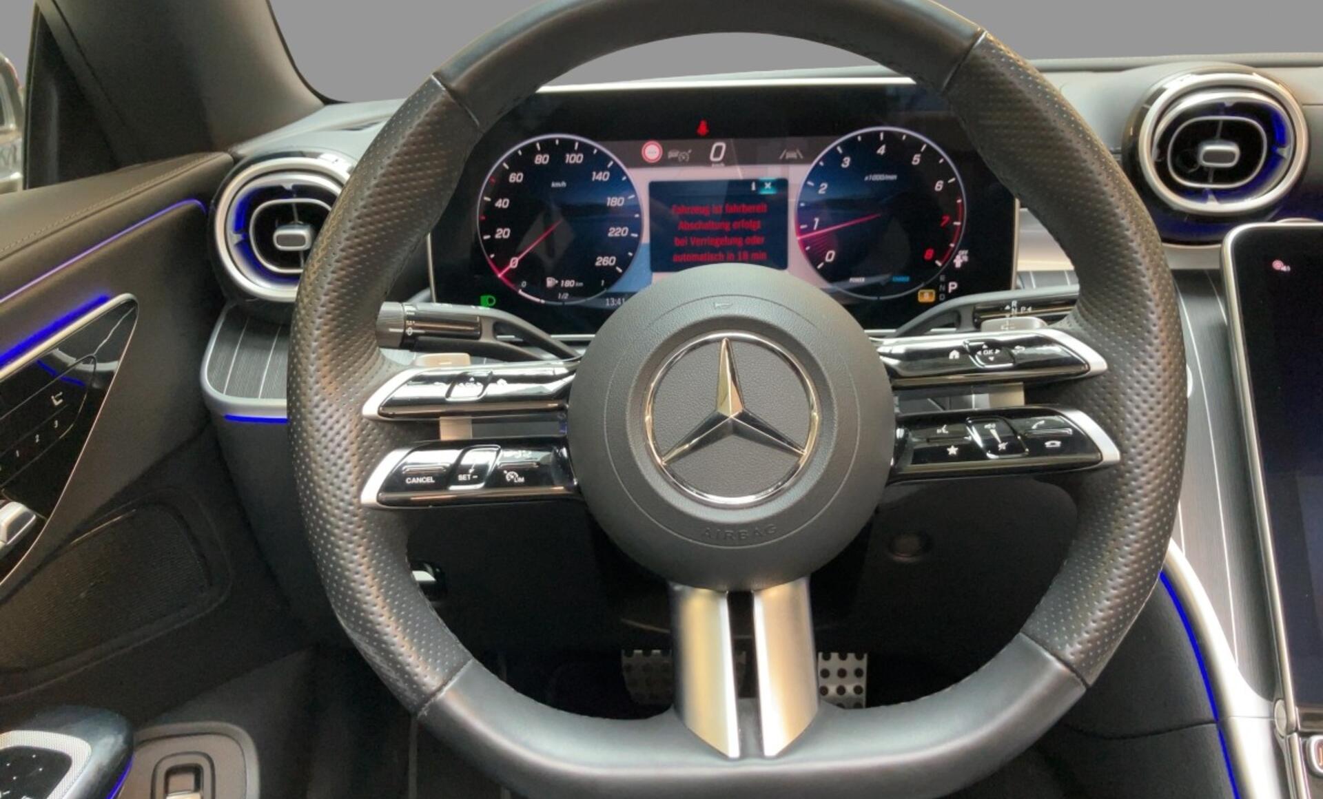 Mercedes-Benz - CLE 300 4MATIC Cabriolet