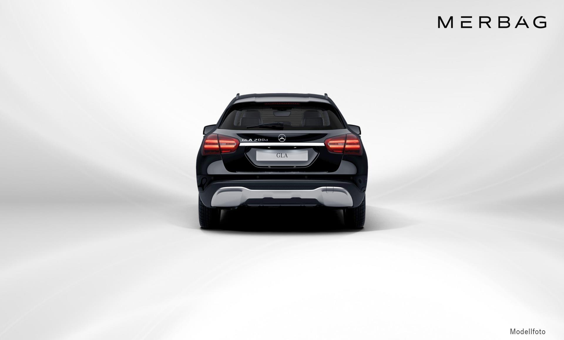 Mercedes-Benz - GLA 200 d