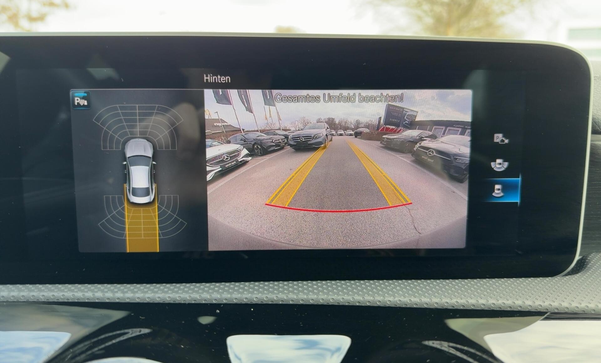 Mercedes-Benz - CLA 220 4MATIC Coupé