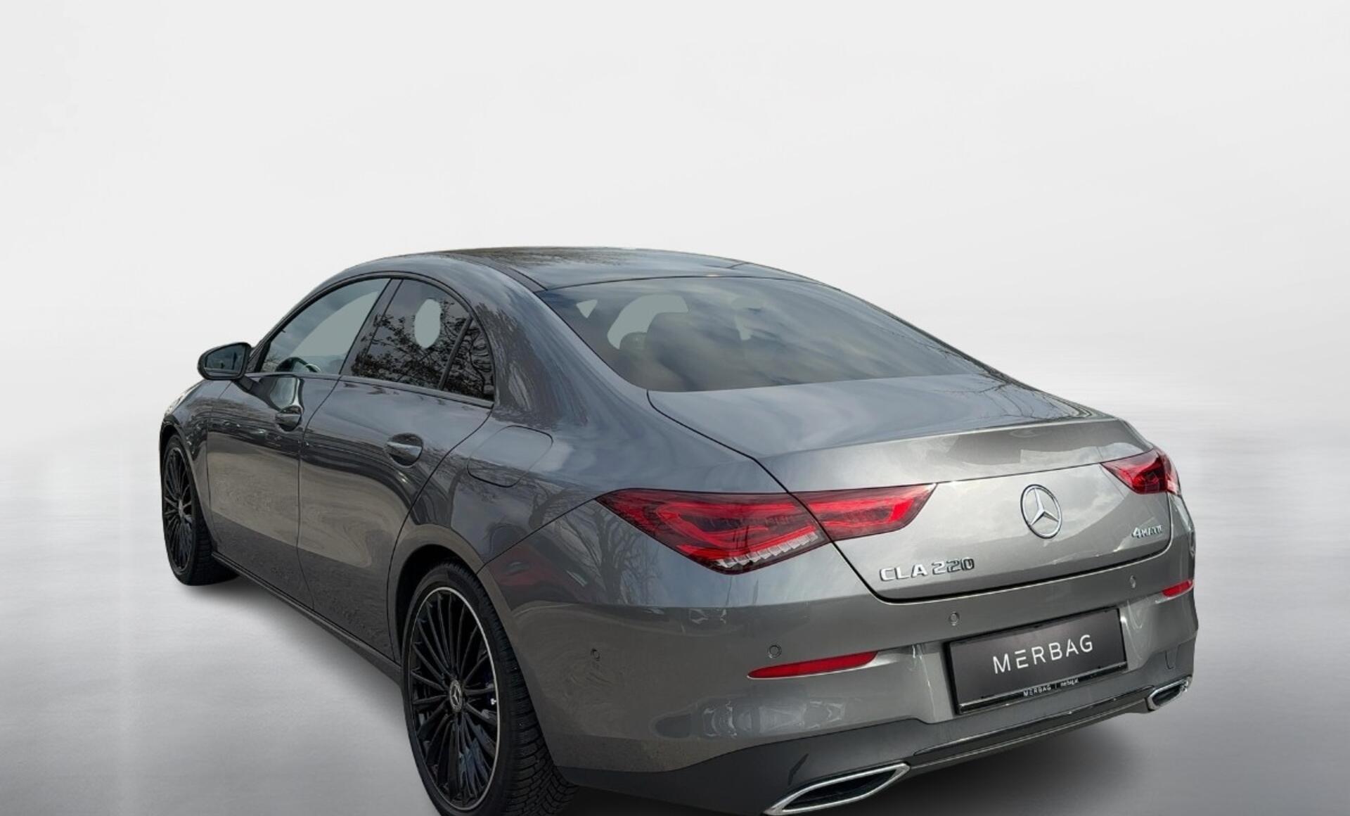 Mercedes-Benz - CLA 220 4MATIC Coupé