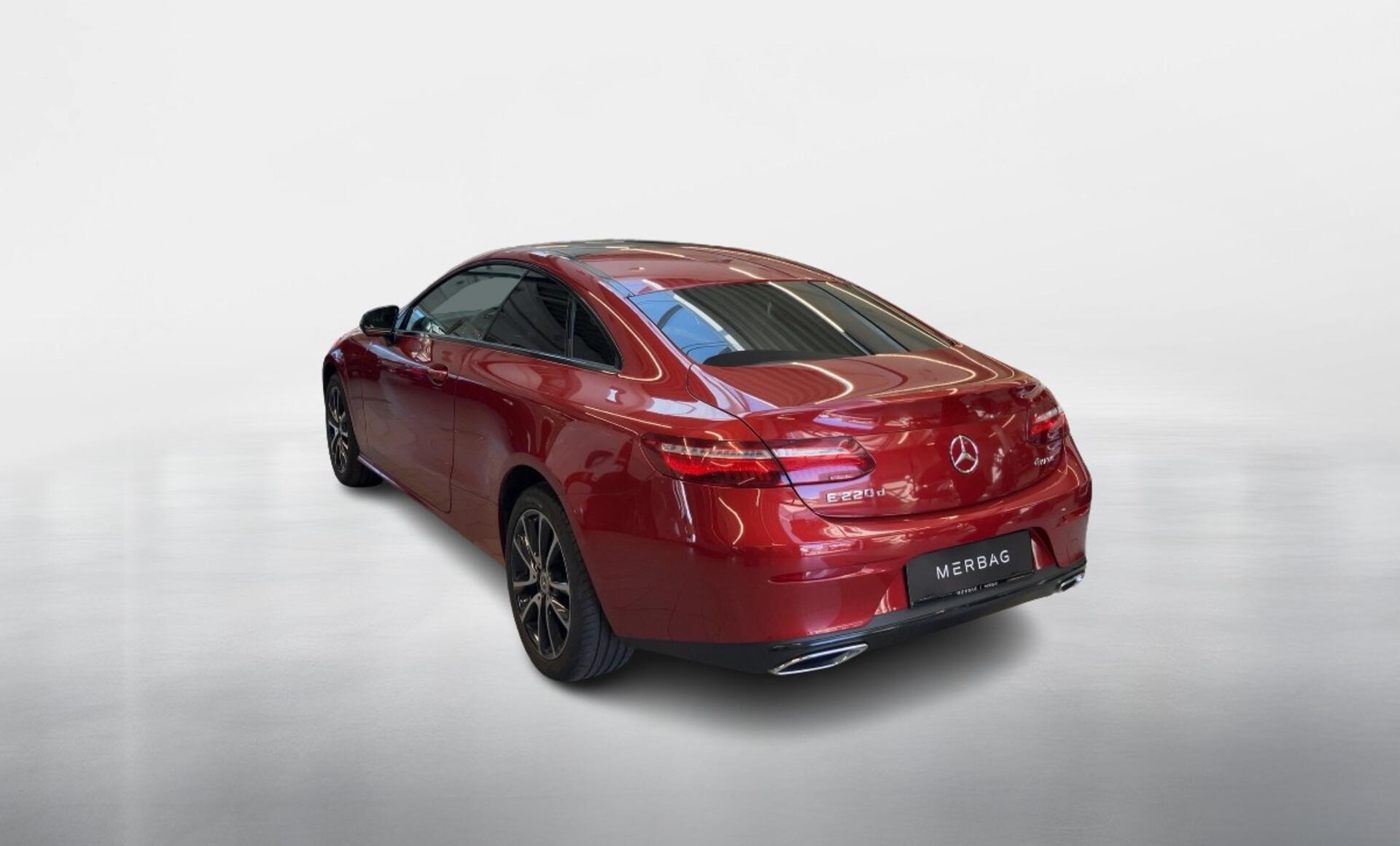 Mercedes-Benz - E 220 d 4MATIC Coupé