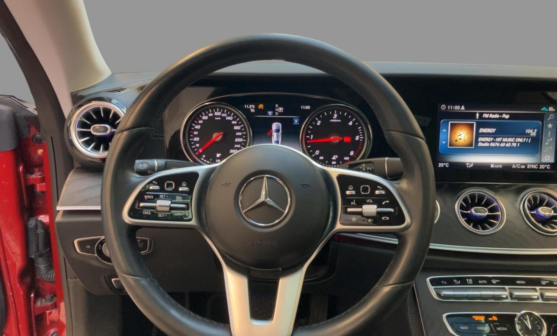 Mercedes-Benz - E 220 d 4MATIC Coupé