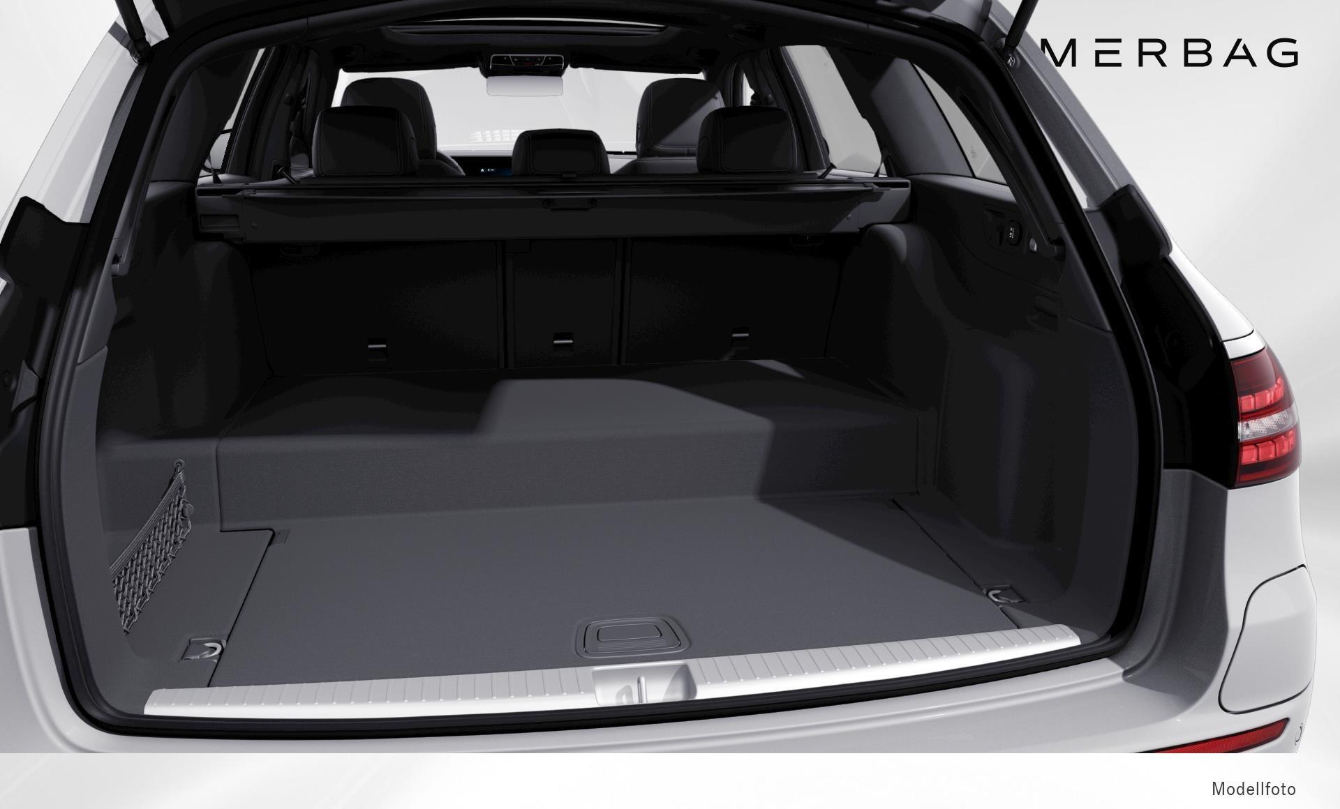 Mercedes-Benz - E 300 de 4MATIC T-Modell