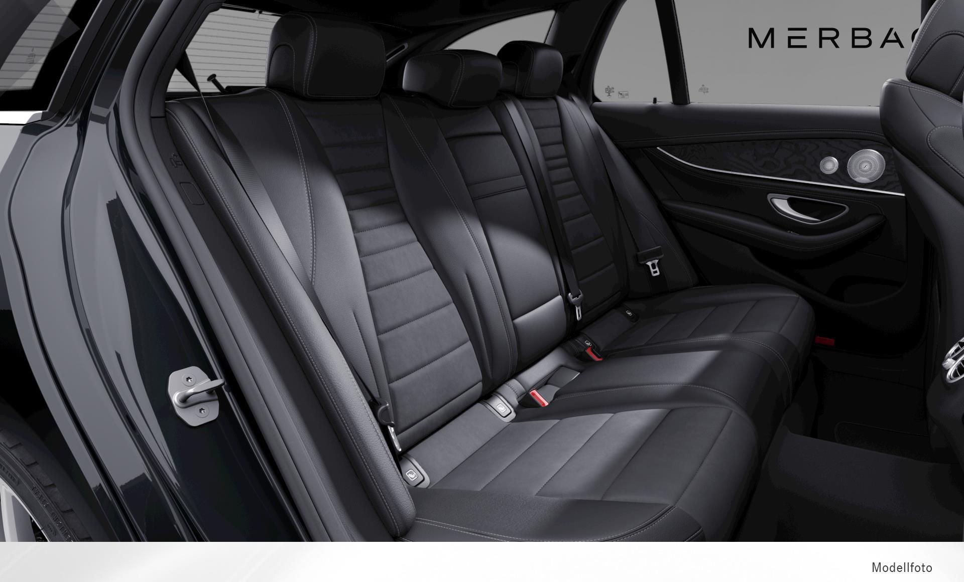 Mercedes-Benz - E 220 d 4MATIC  T-Modell Austria Edition
