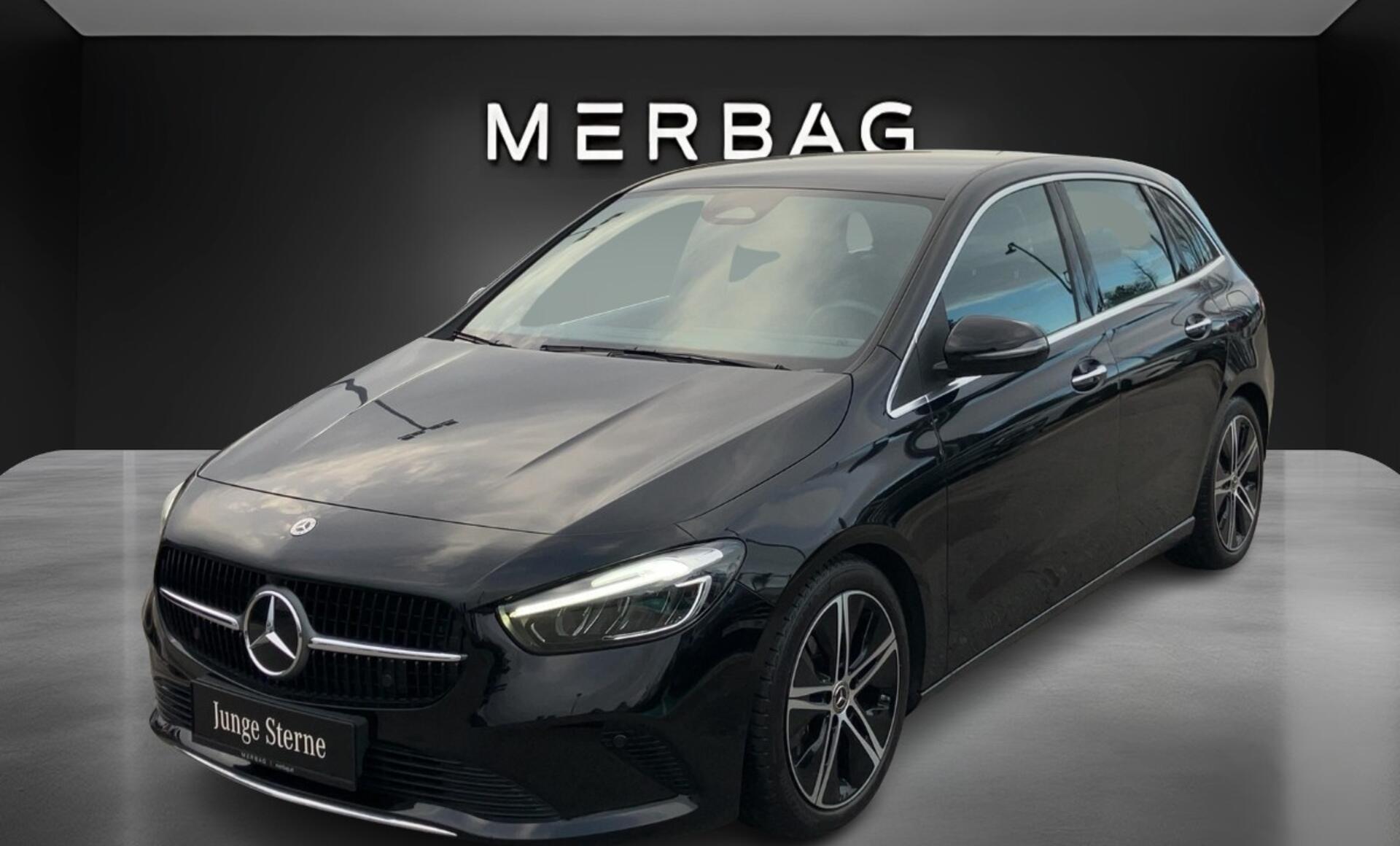 Mercedes-Benz - B 220 4MATIC