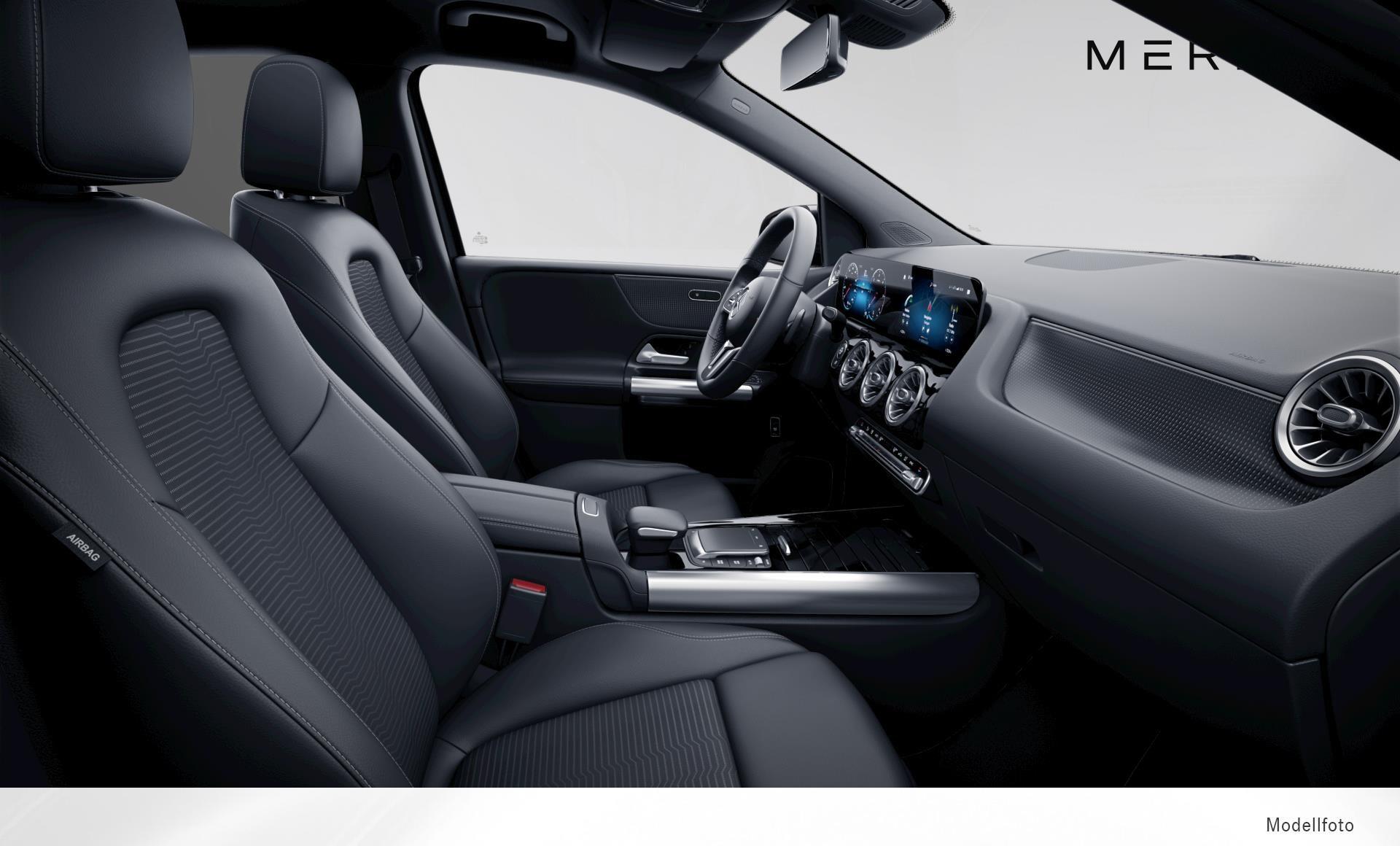 Mercedes-Benz - B 200 d 4MATIC