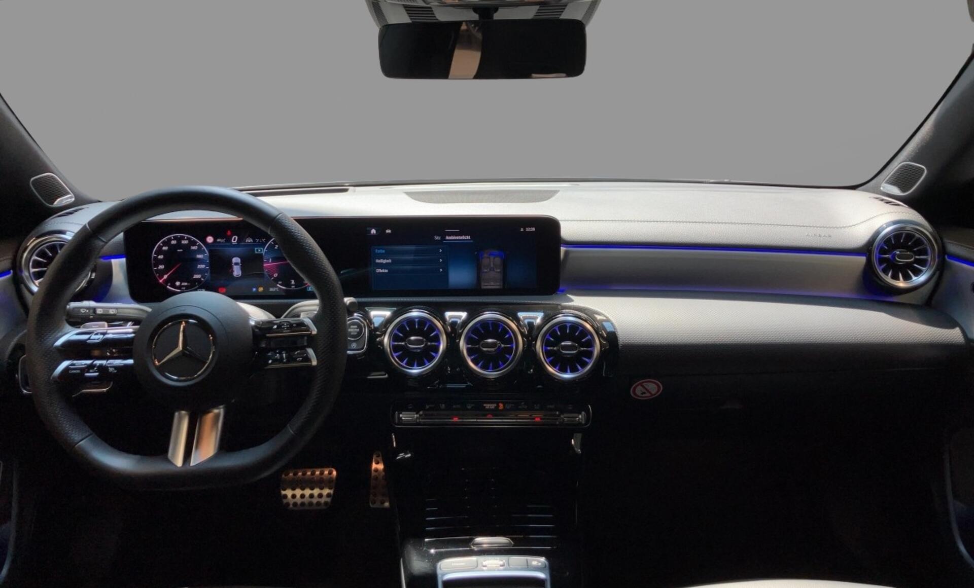 Mercedes-Benz - CLA 200 d Shooting Brake