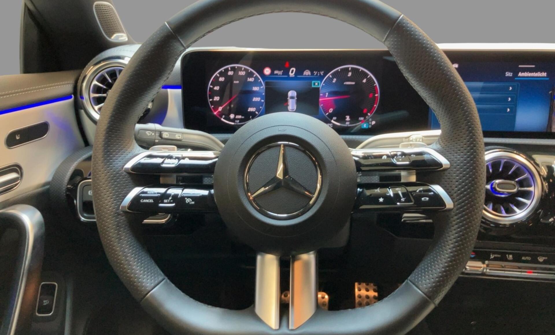 Mercedes-Benz - CLA 200 d Shooting Brake