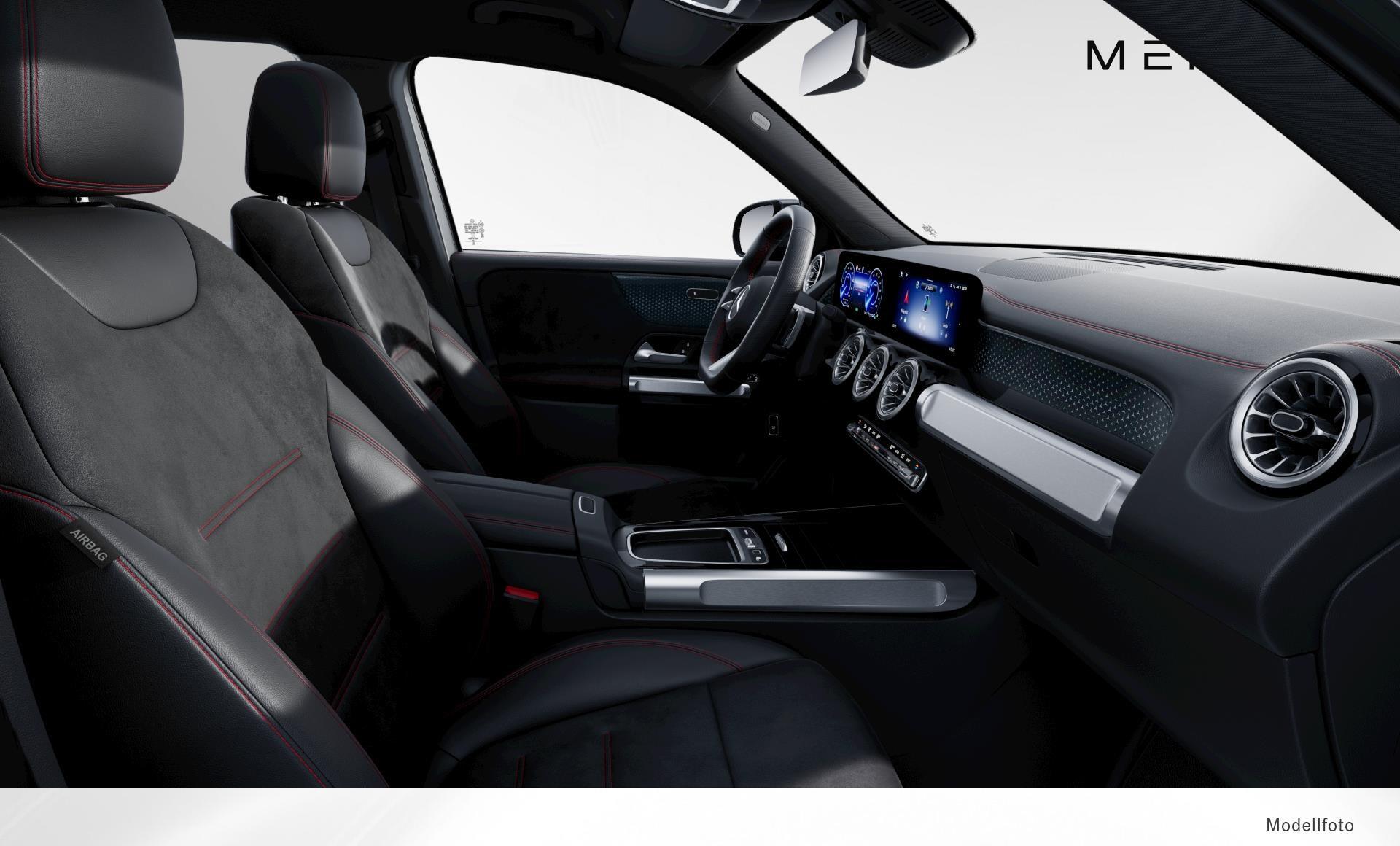 Mercedes-Benz - EQB 300 4MATIC AMG Line Österreich-Edition