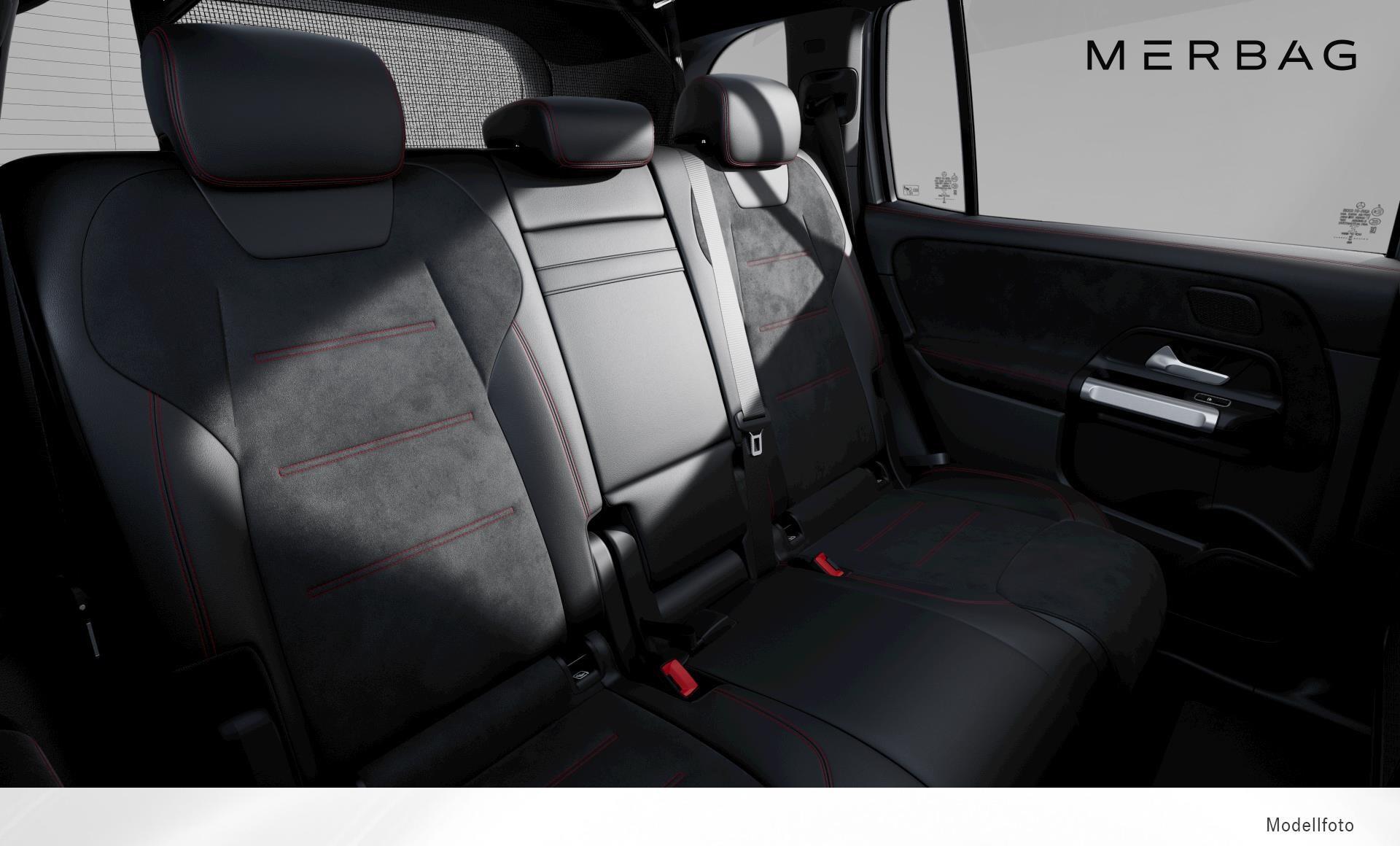 Mercedes-Benz - EQB 300 4MATIC AMG Line Österreich-Edition