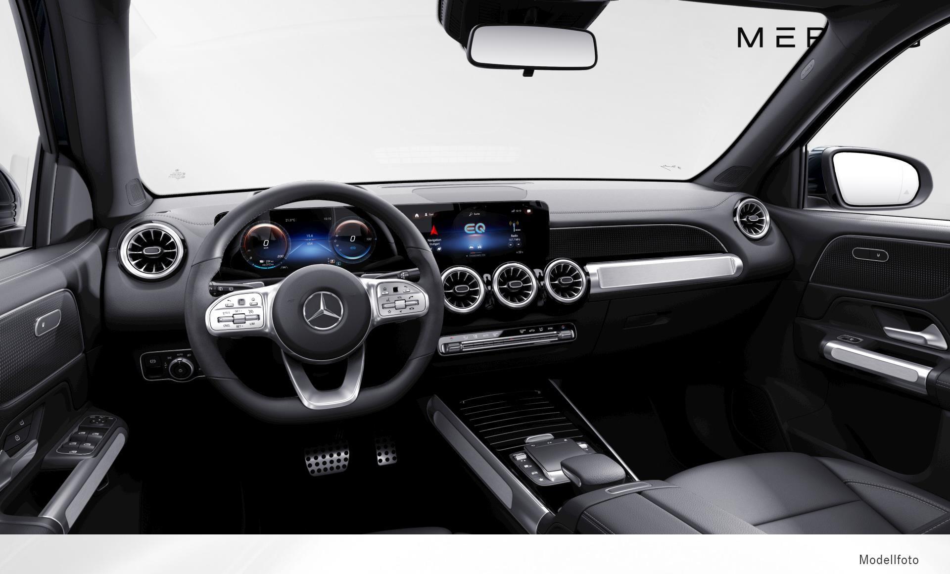Mercedes-Benz - EQB 300 4MATIC