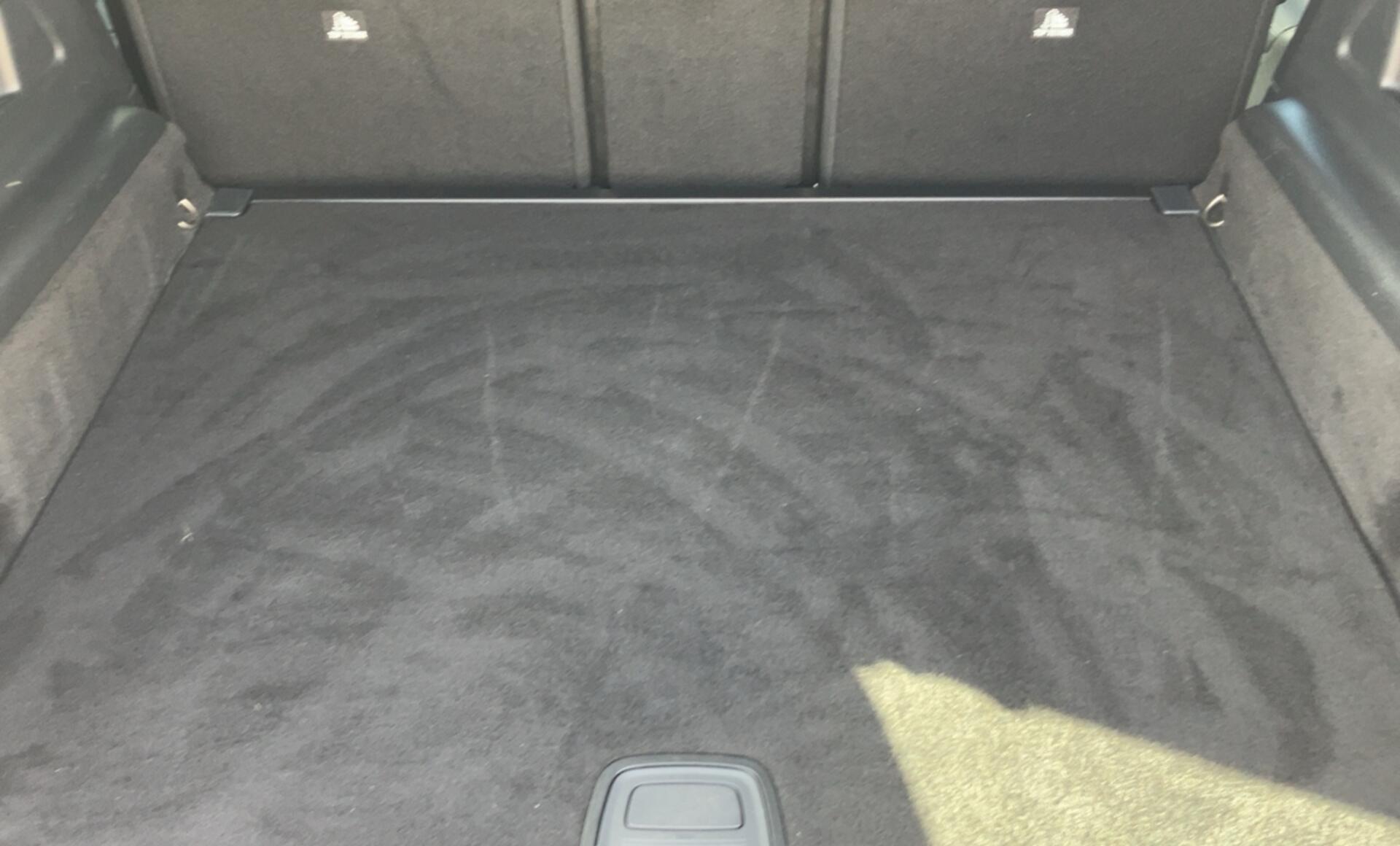 Mercedes-Benz - GLB 200 d