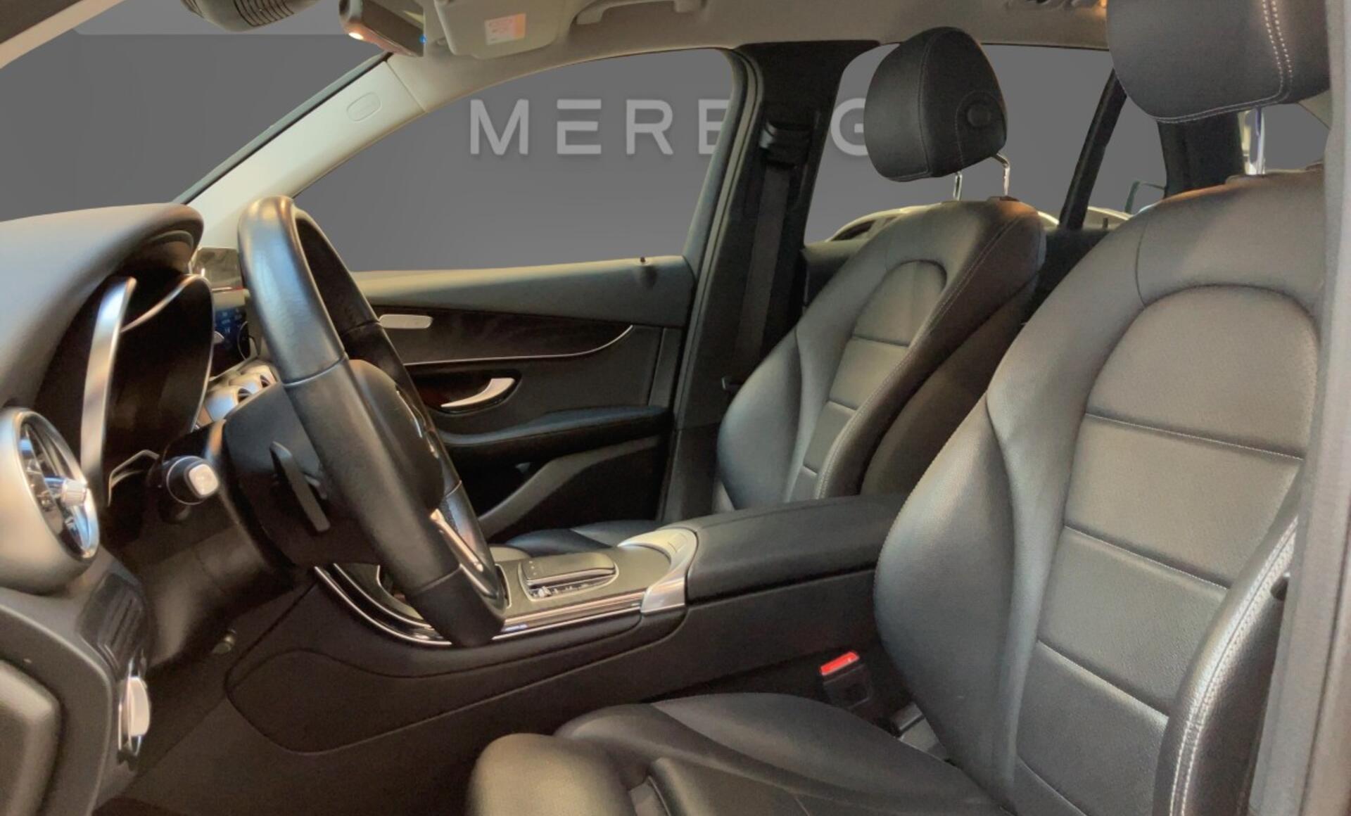 Mercedes-Benz - GLC 300 e 4MATIC