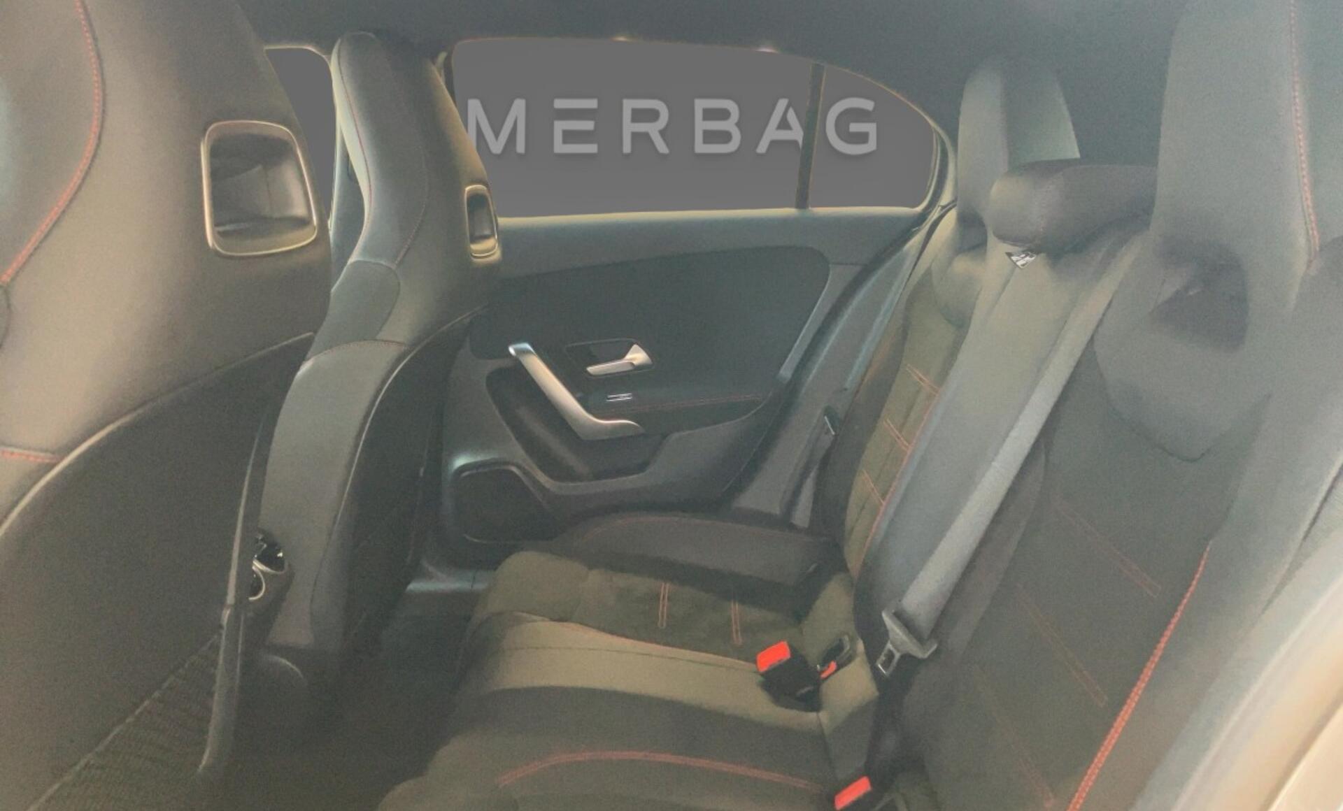 Mercedes-Benz - A 200 Kompaktlimousine AMG Line