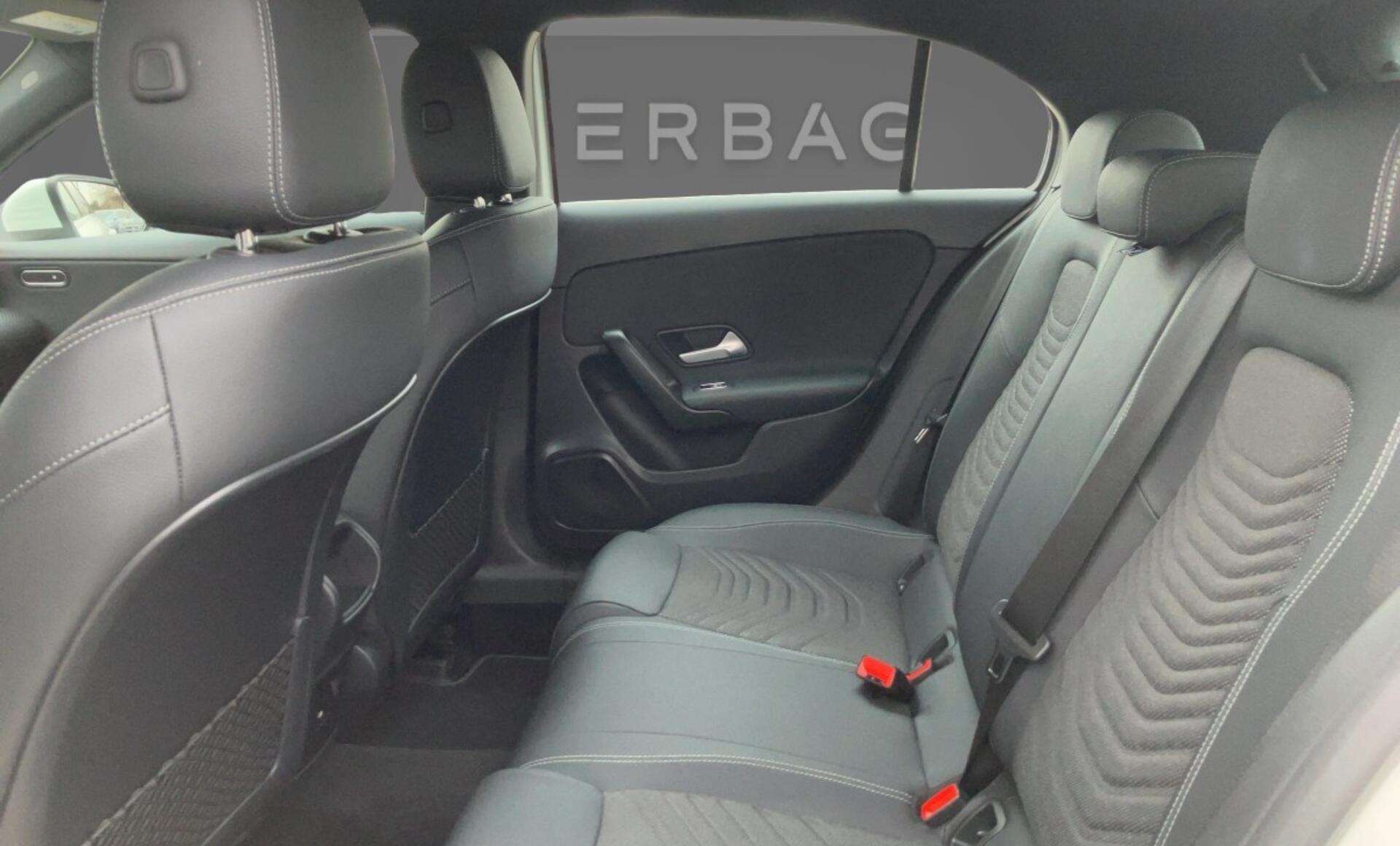 Mercedes-Benz - A 180 d Kompaktlimousine Österreich-Edition