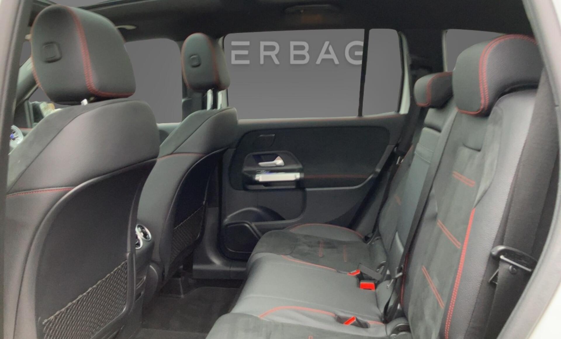 Mercedes-Benz - GLB 220 d 4MATIC AMG Line