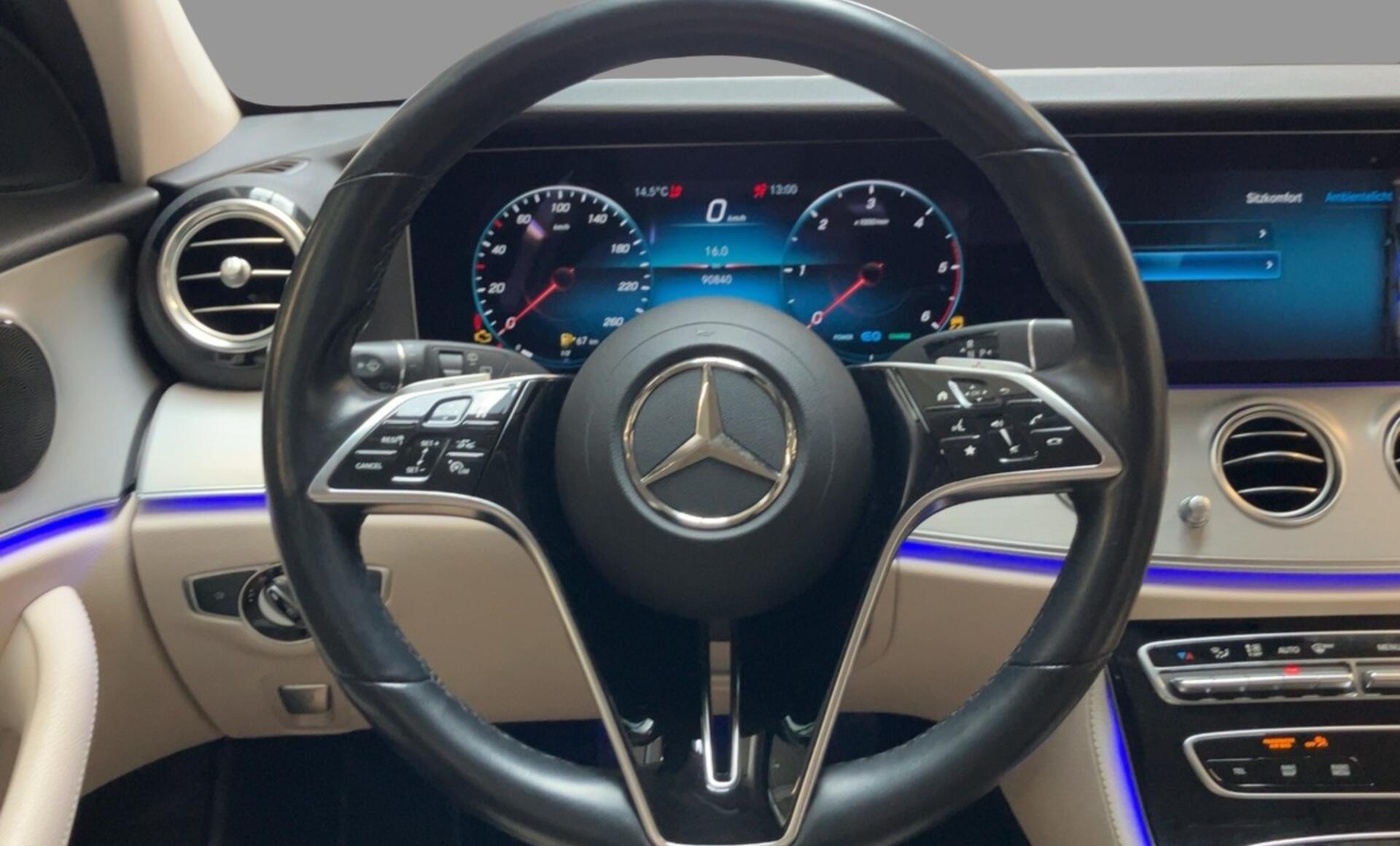 Mercedes-Benz - E 300 d 4MATIC T-Modell