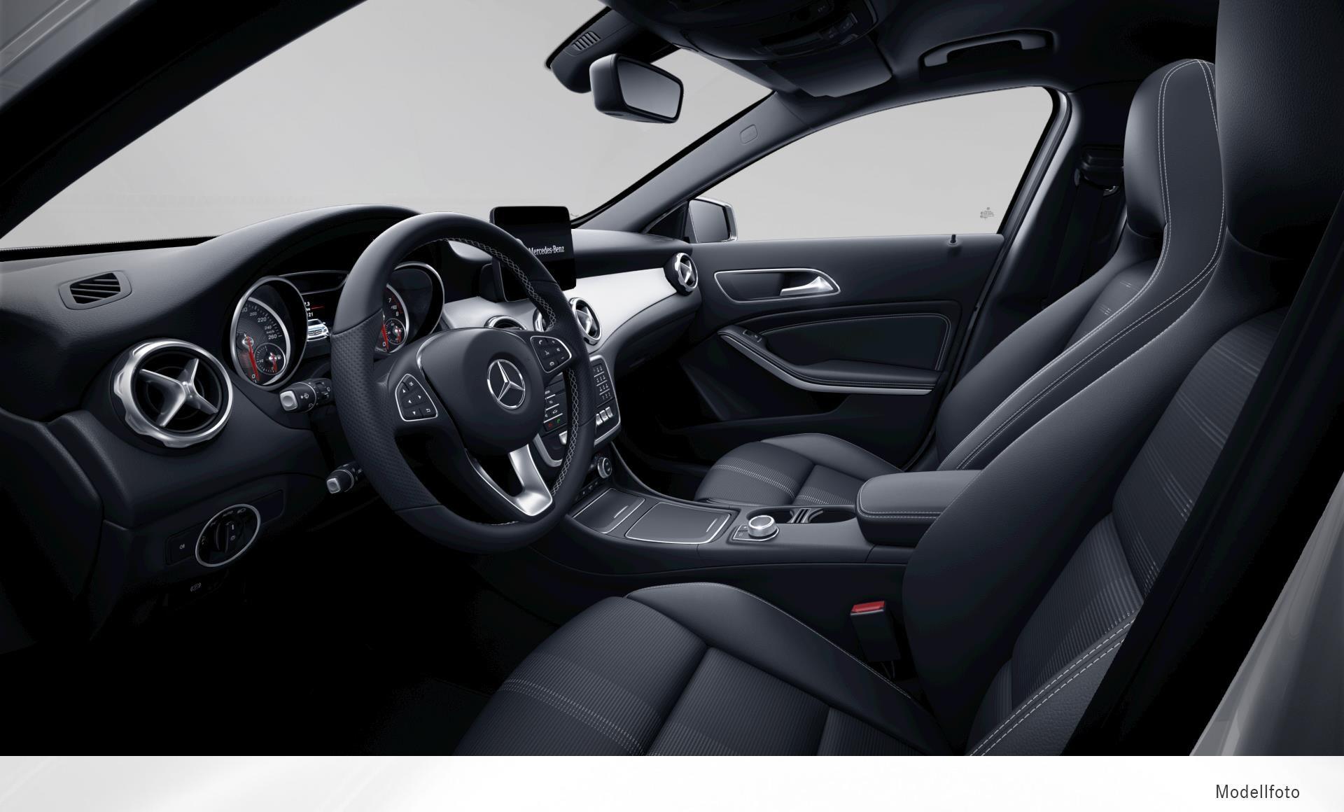 Mercedes-Benz - GLA 180