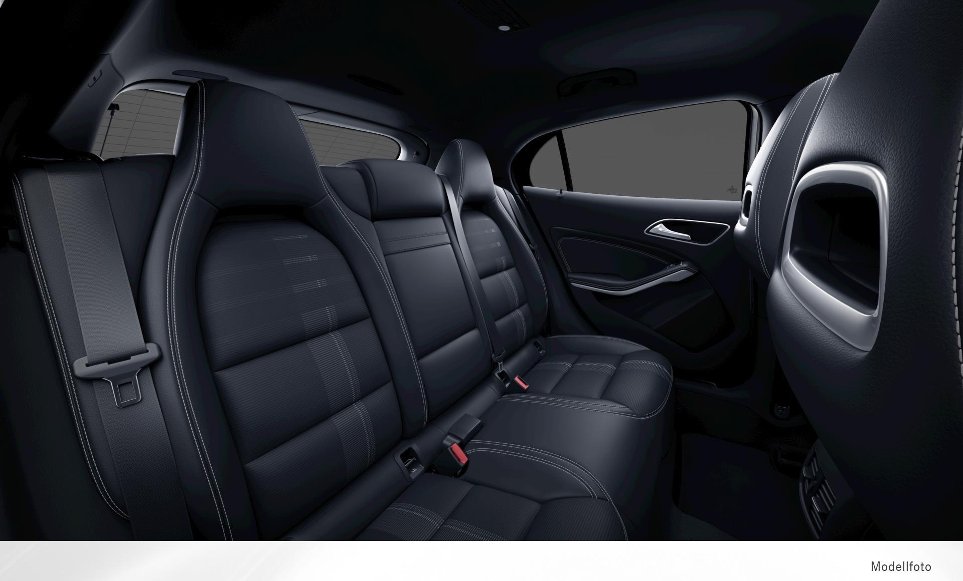 Mercedes-Benz - GLA 180