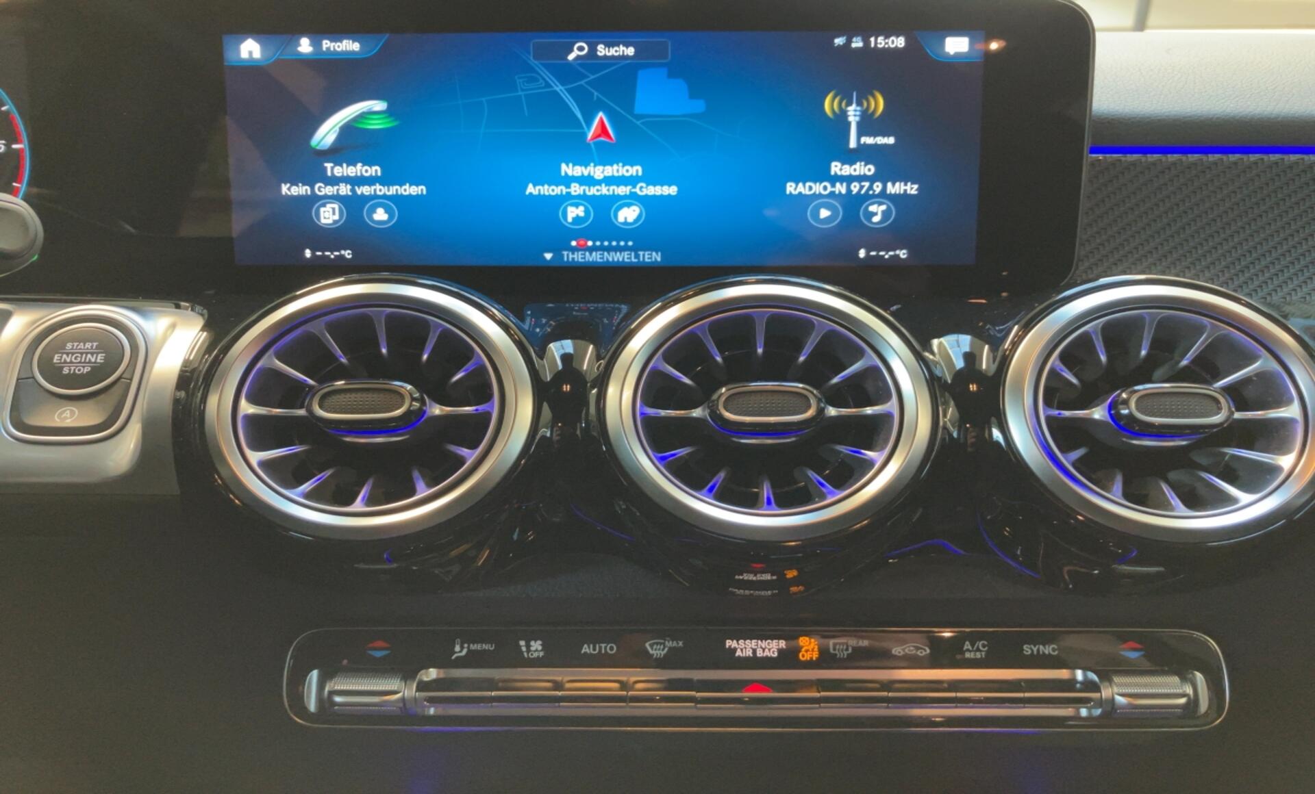 Mercedes-Benz - GLB 200 d 4MATIC