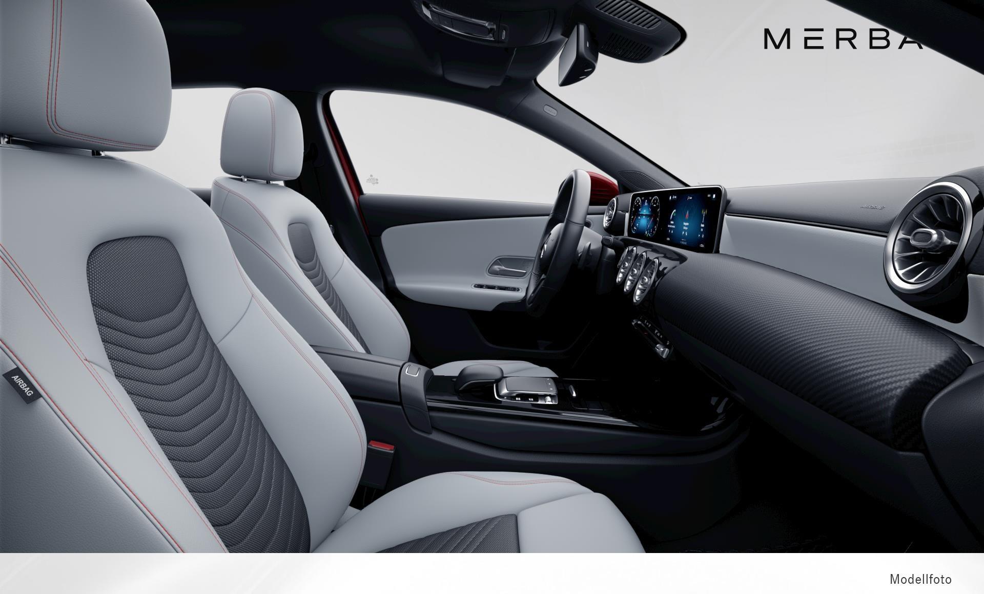 Mercedes-Benz - A 220 Kompaktlimousine